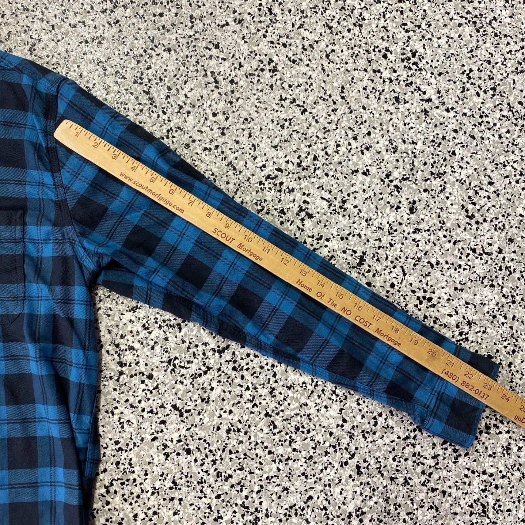 Vintage LL Bean Blue Flannel Shirt Mens Medium Plaid Button-Down Long Sleeve Casual Workwear Cotton Wool Breather Pockets Vintage? No Size US M / EU 48-50 / 2 - 4 Thumbnail