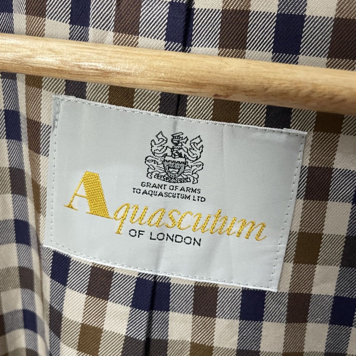 Aquascutum Vintage Aquascutum Nova Check Trench Coat Jacket Size US L / EU 52-54 / 3 - 2 Thumbnail