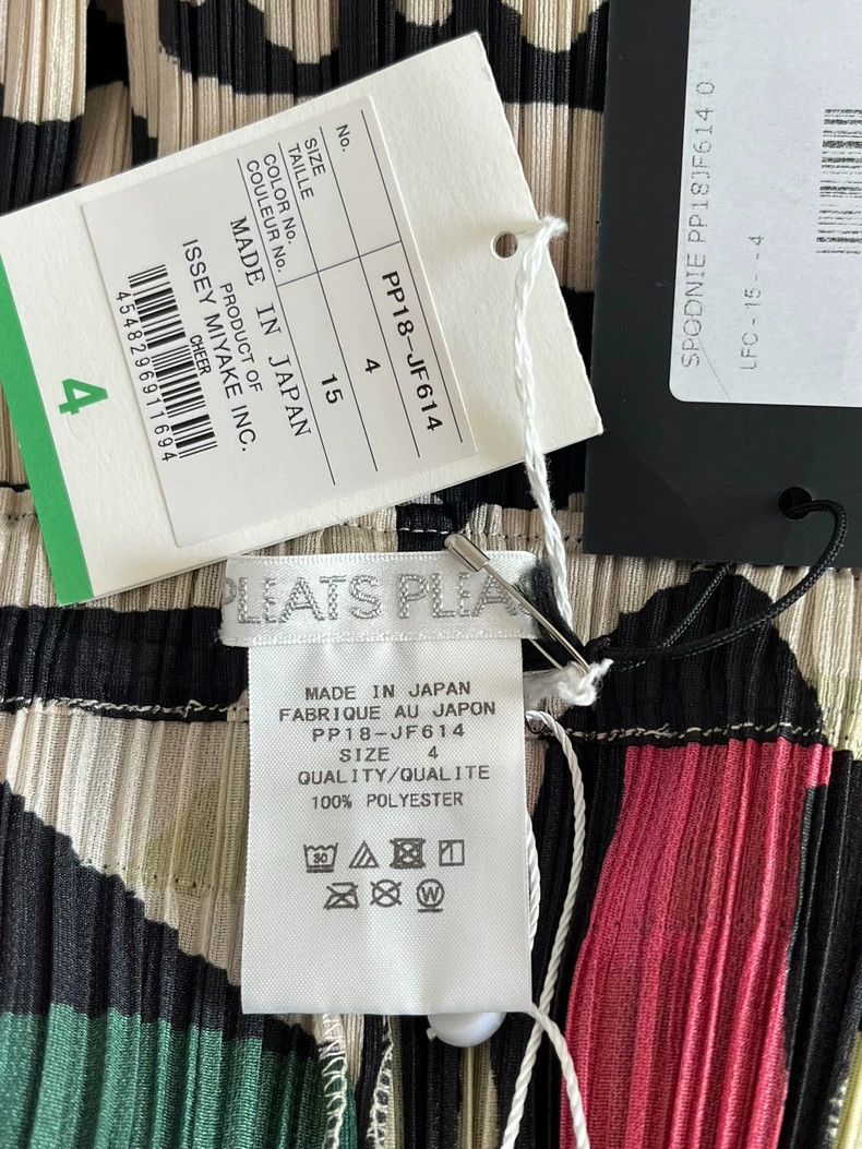 Issey Miyake Issey Miyake Oracle bone pleated pants Size 26" / US 2 / IT 38 - 3 Thumbnail