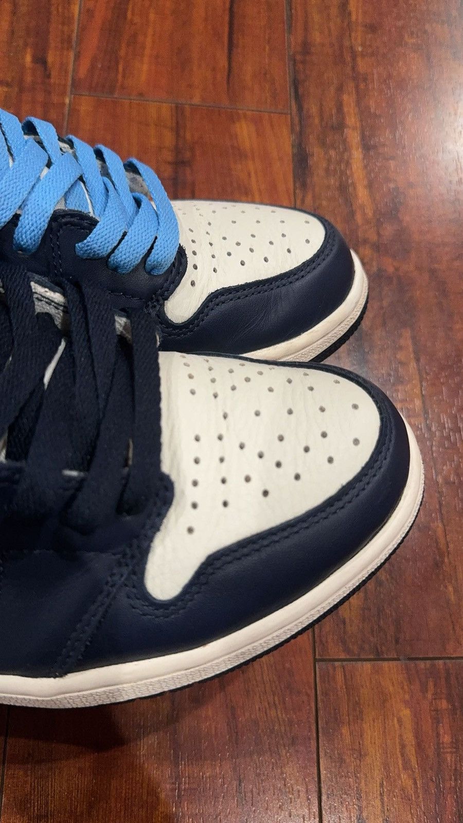 Jordan Brand × Nike Jordan 1 Retro High OG Obsidian Size US 8.5 / EU 41-42 - 10 Thumbnail