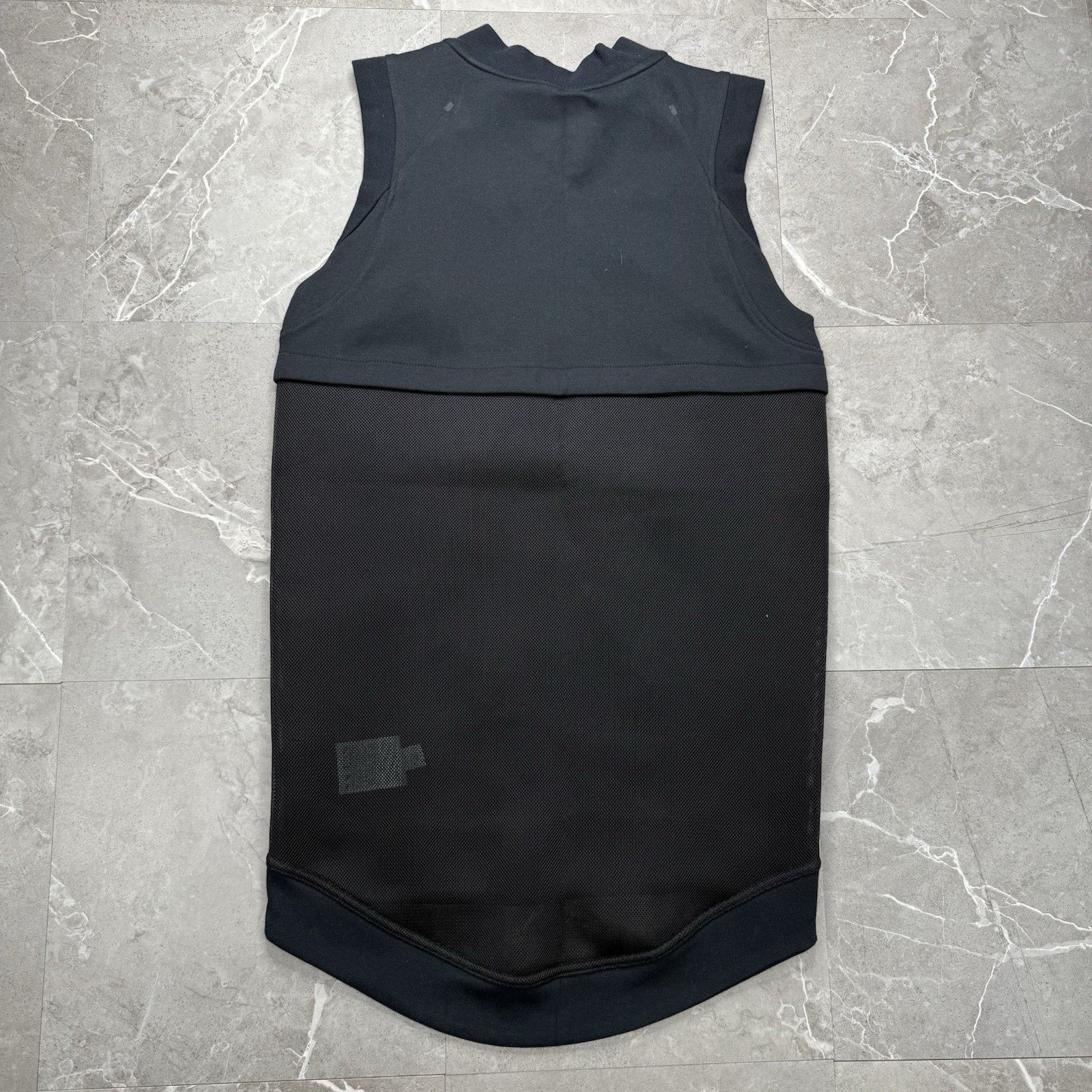 Nike Nike Women’s Tech Fleece Black Fill Zip Cocoon Mesh Vest NWT Size XS / US 0-2 / IT 36-38 - 3 Thumbnail