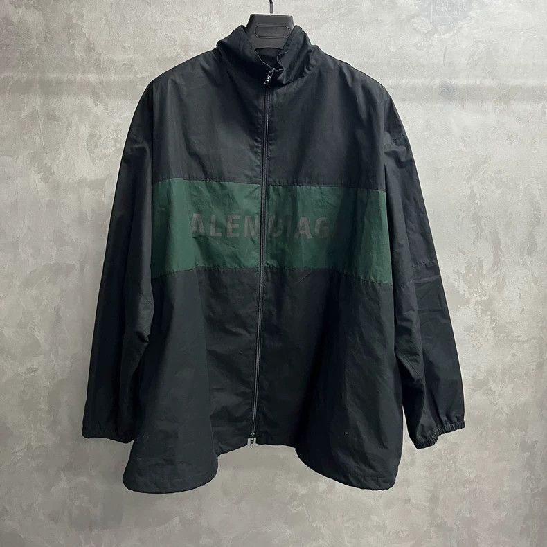 Balenciaga Balenciaga Latest Black Logo Letter Printed Zipper Sunscree Size US XS / EU 42 / 0 - 1 Thumbnail