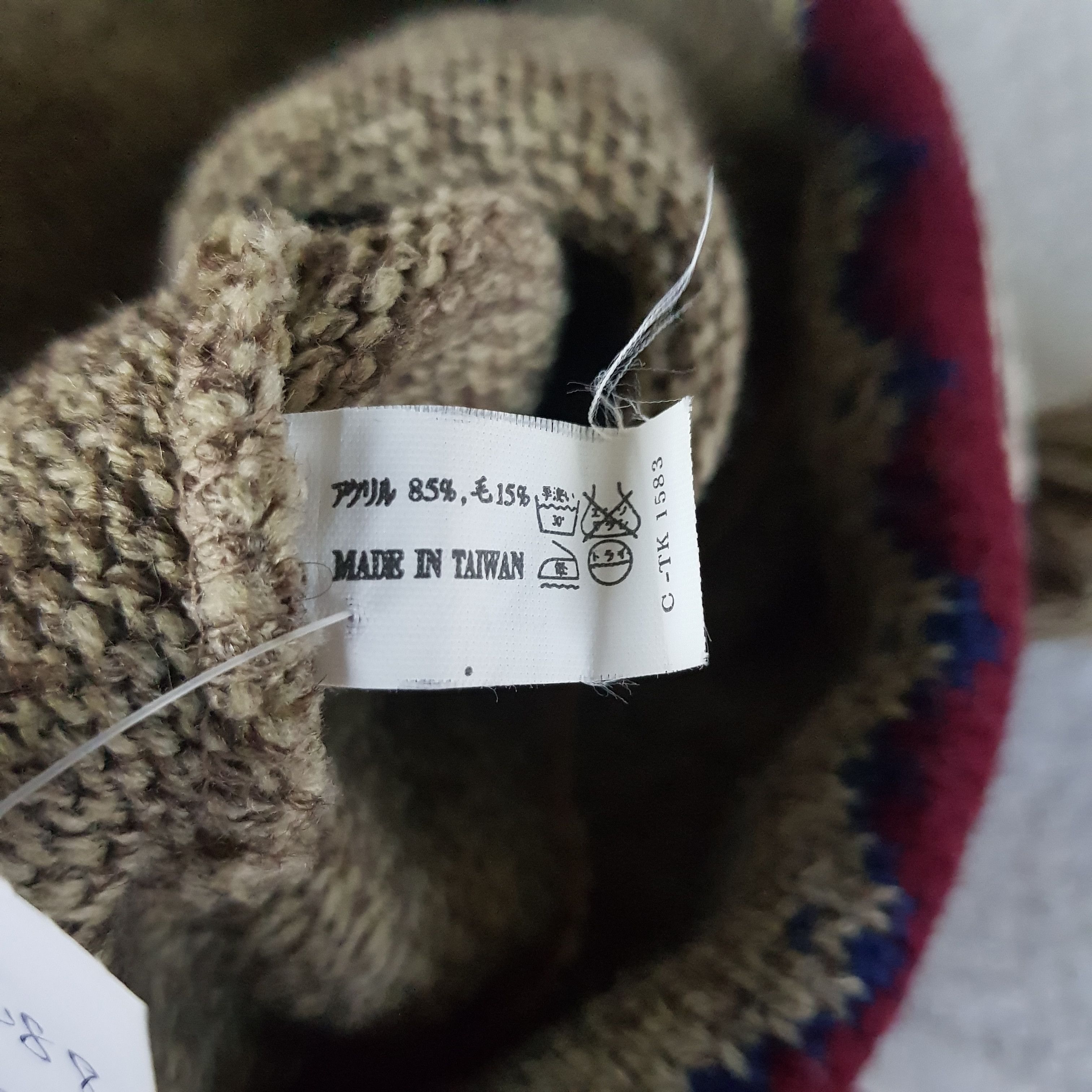 Other Vintage Outdoor Beanie Knit Crochet Snow Caps Ski Hats. Size ONE SIZE - 6 Thumbnail
