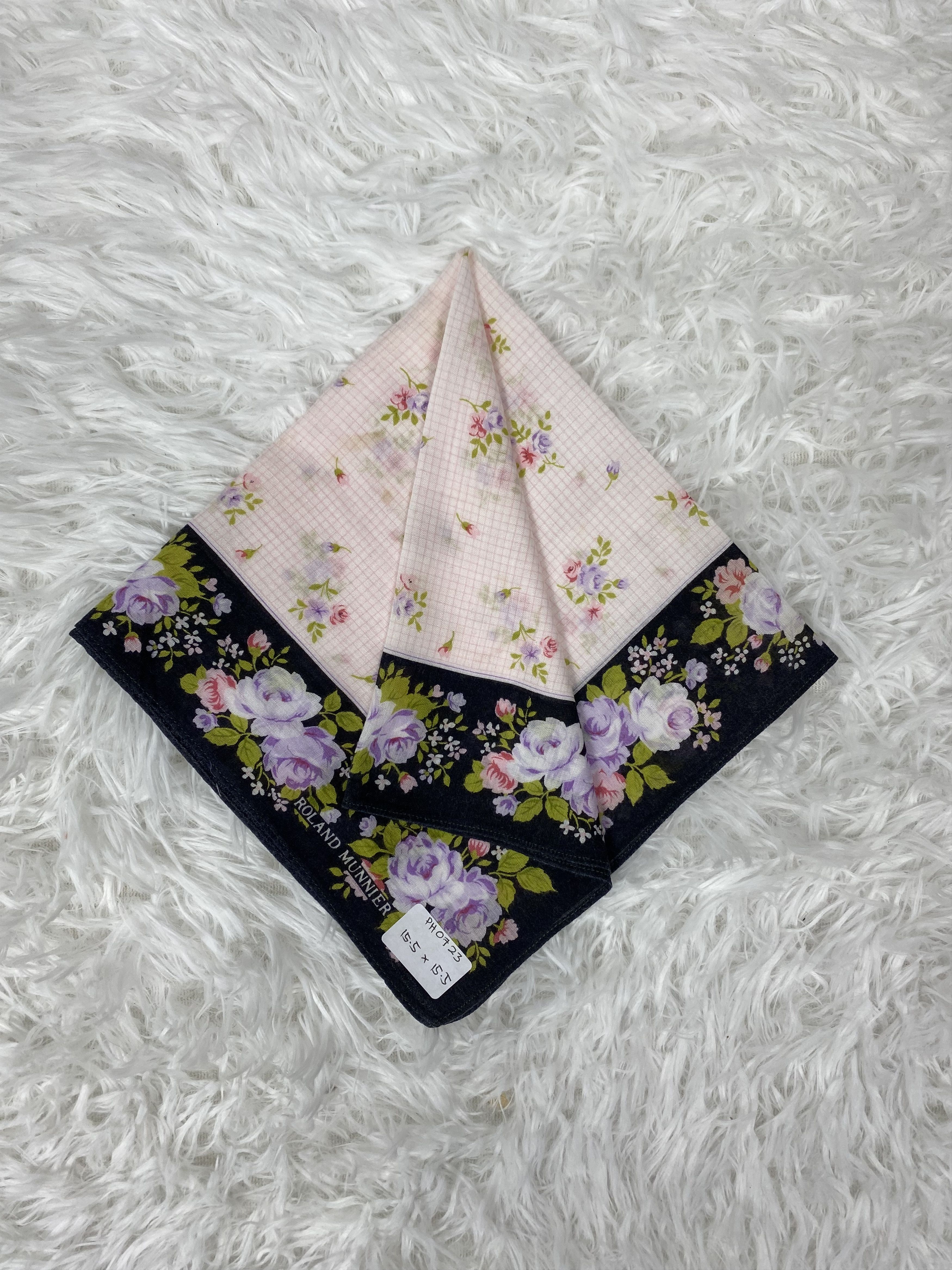 Japanese Brand × Vintage Vintage Roland Munnier Handkerchief Neckerchief PH0723 Size ONE SIZE - 1 Thumbnail
