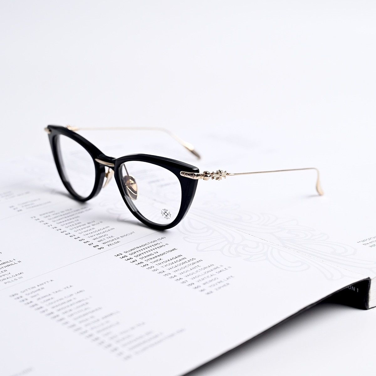 Chrome Hearts CHROME HEARTS NEW LOVER BLACK GOLD PLATED GLASSES Size ONE SIZE - 1 Thumbnail