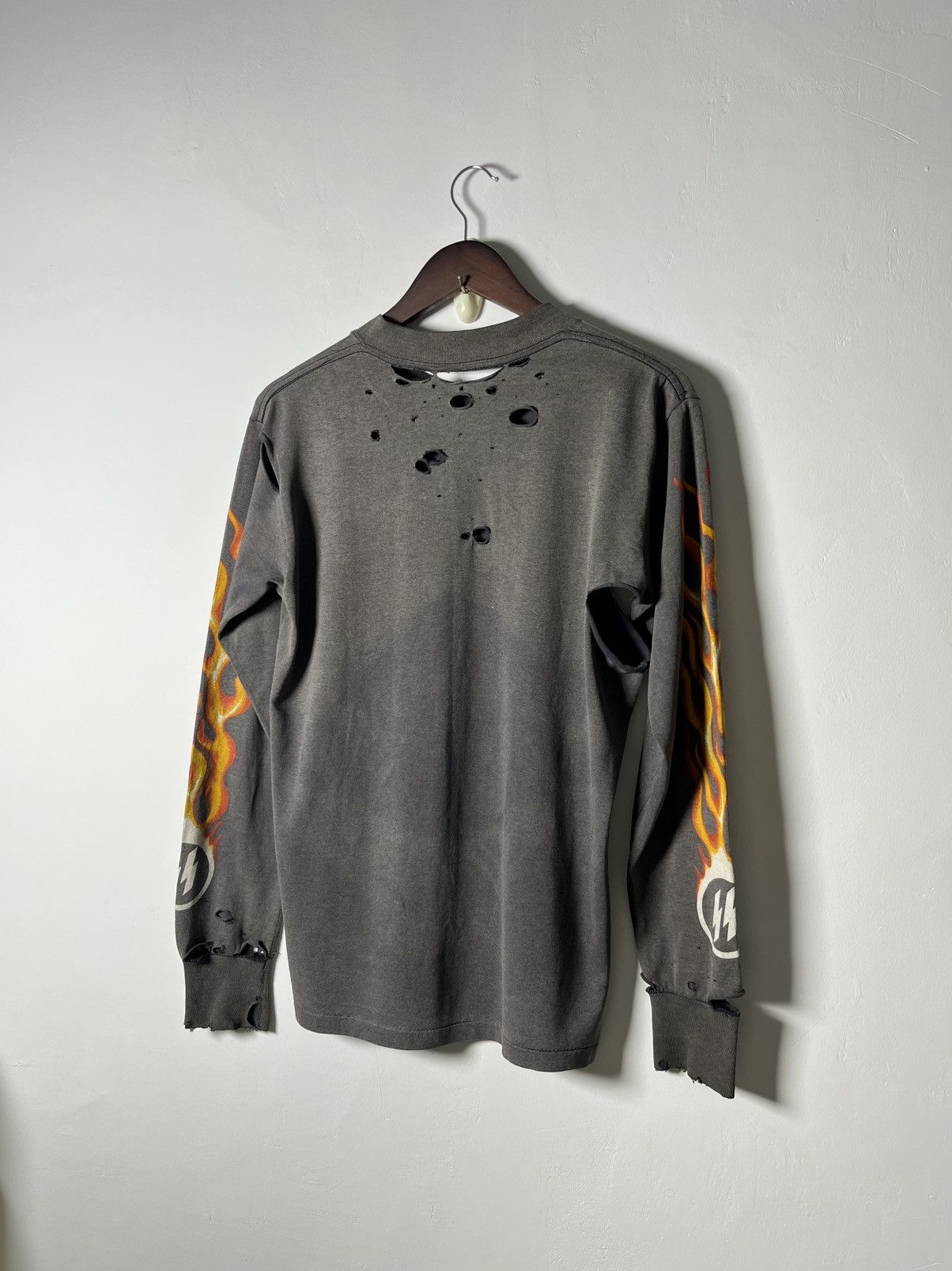 Vintage Vintage Thrashed Sun Faded Flames Longsleeve Size US M / EU 48-50 / 2 - 8 Thumbnail