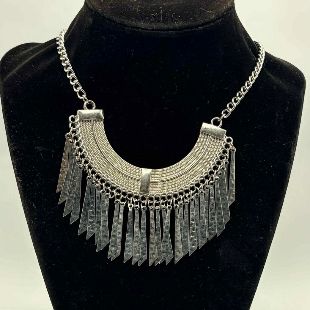 Other Silver Bib Tassel Necklace Size ONE SIZE - 1 Thumbnail
