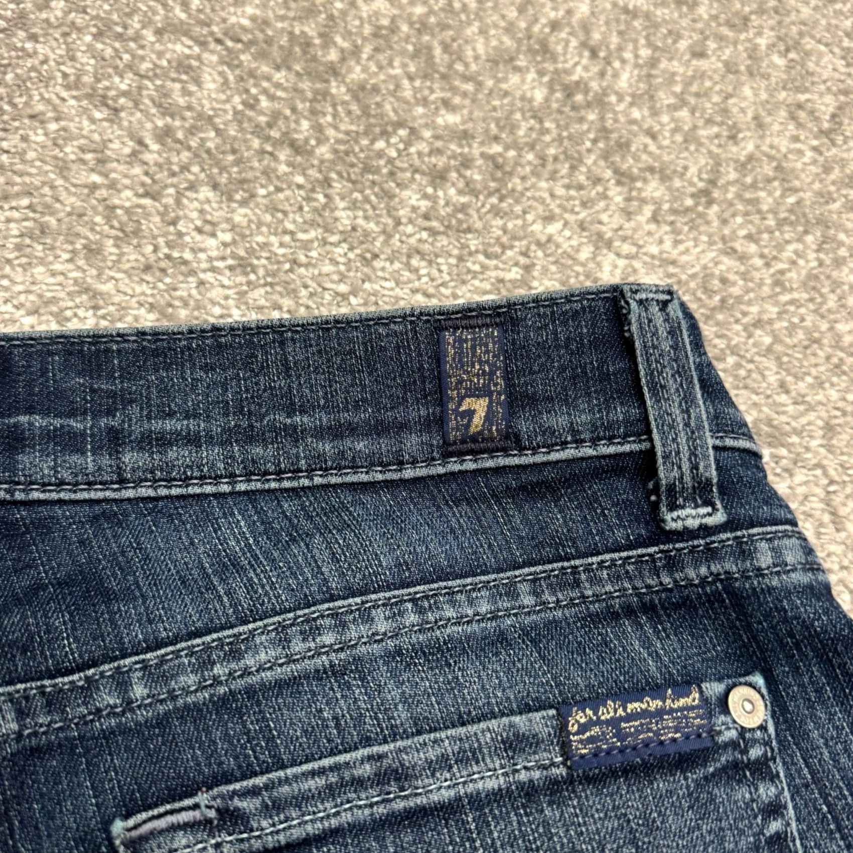 7 For All Mankind 7 For All Mankind Jeans Distressed Straight Leg Denim Dark Wash Womens 29 Blue 5-Pocket Regular Stretch Casual Size 29" - 6 Thumbnail