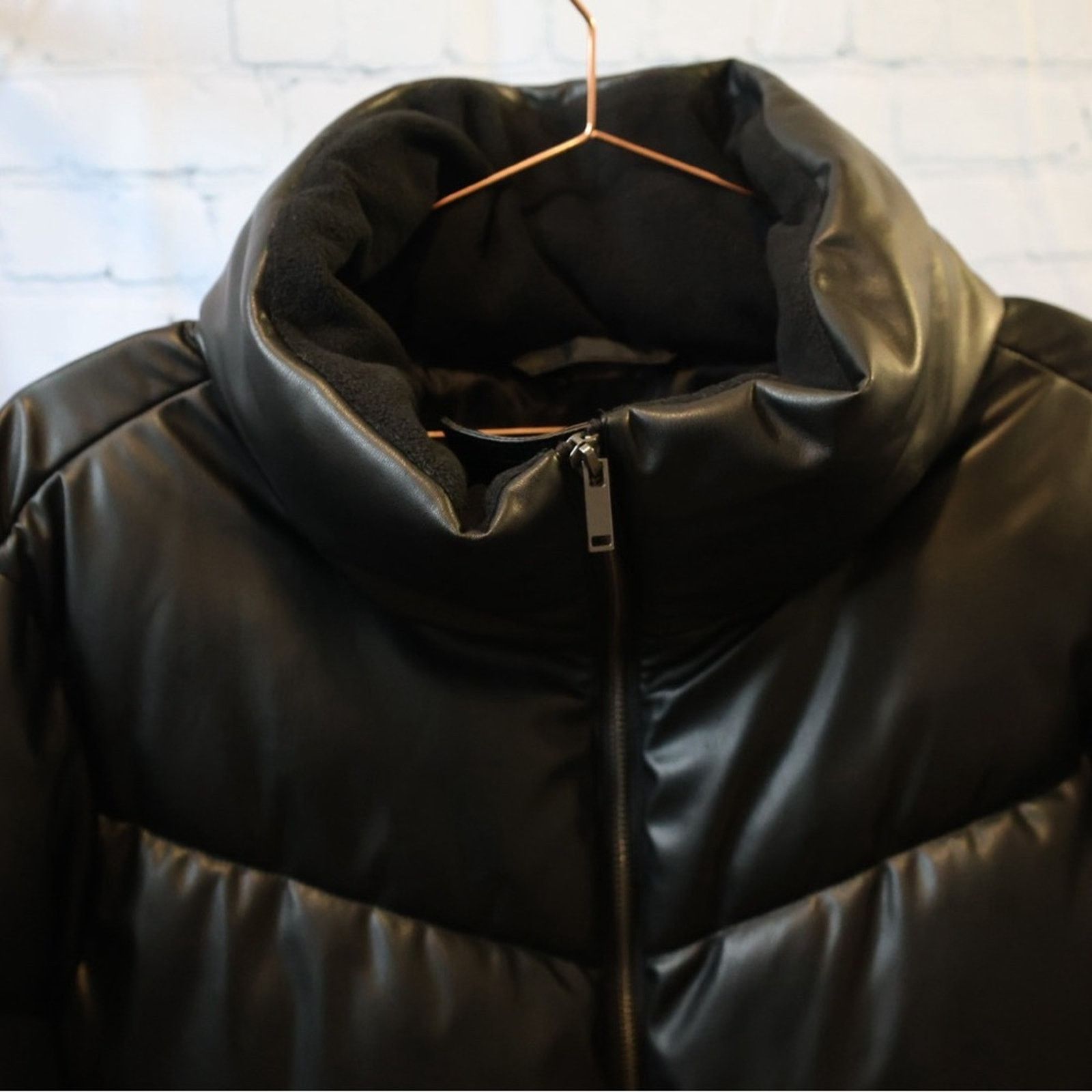 Gap Gap Womens Puffer Jacket coat size M Black Cropped Winter Size M / US 6-8 / IT 42-44 - 3 Thumbnail