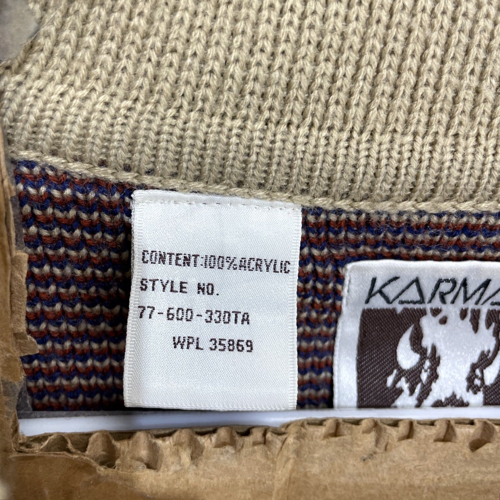 Armani VINTAGE Karman Cardigan Sweater Aztec Striped L Tan Womens? Size L / US 10 / IT 46 - 2 Thumbnail
