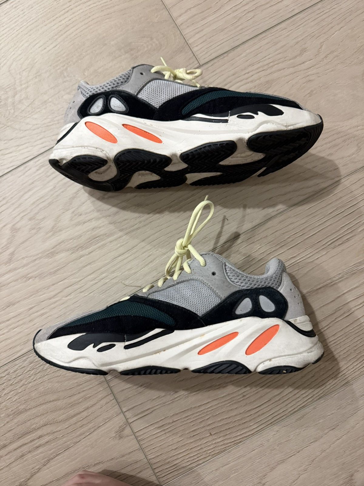 Adidas Yeezy 700 wave runner Size US 10.5 / EU 43-44 - 2 Thumbnail