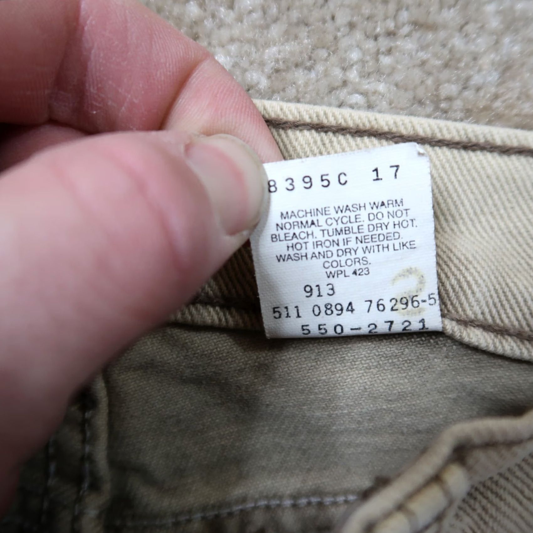 Levi's VINTAGE Levi's 550 Jeans Mens 32x34 Beige Denim Relaxed Tapered 90s 1994 USA Grunge Pills Size US 32 / EU 48 - 3 Thumbnail