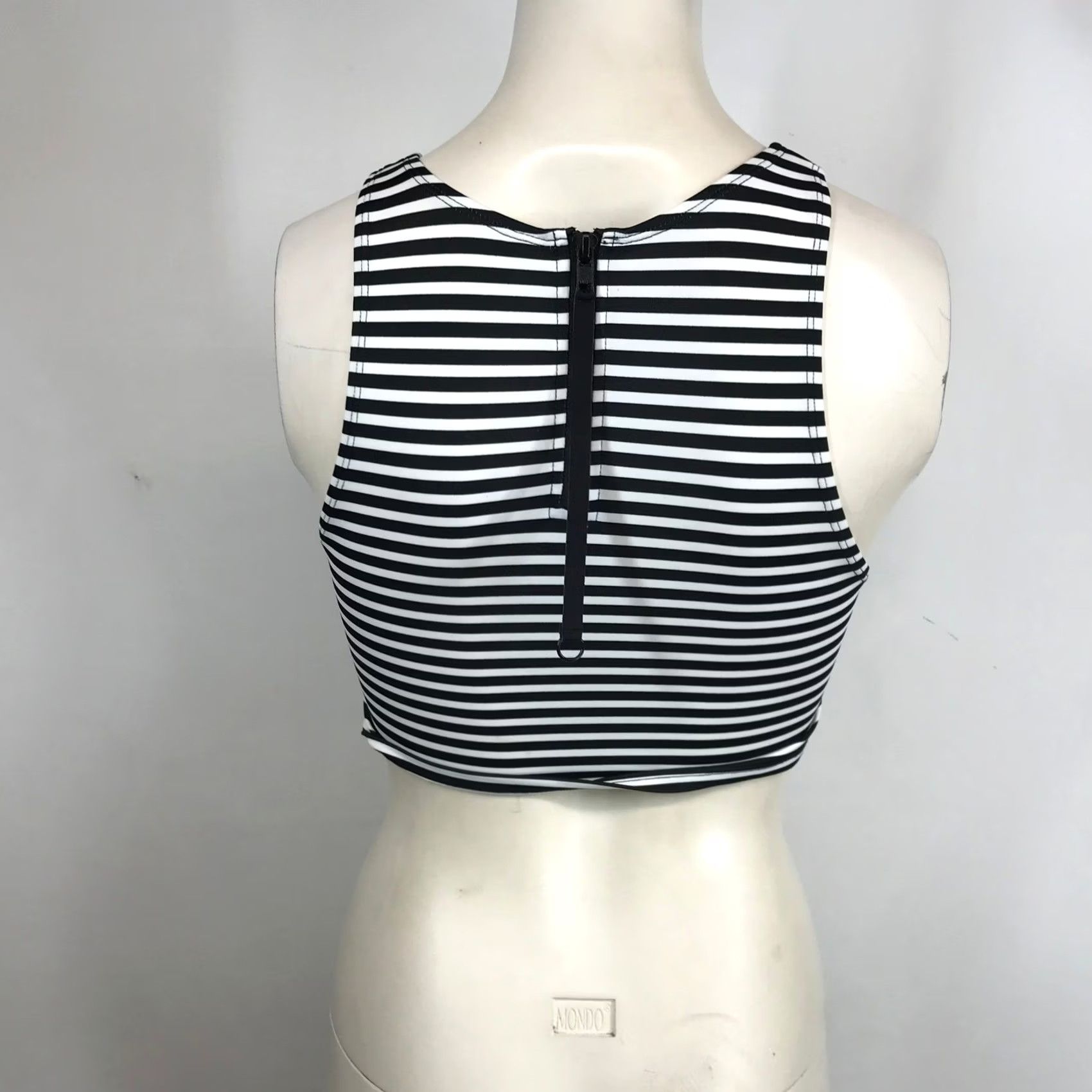 Vintage VINTAGE Beach Betty Black White Striped High Neck Zipper Back Bikini Top Small 670091T Size S / US 4 / IT 40 - 5 Thumbnail
