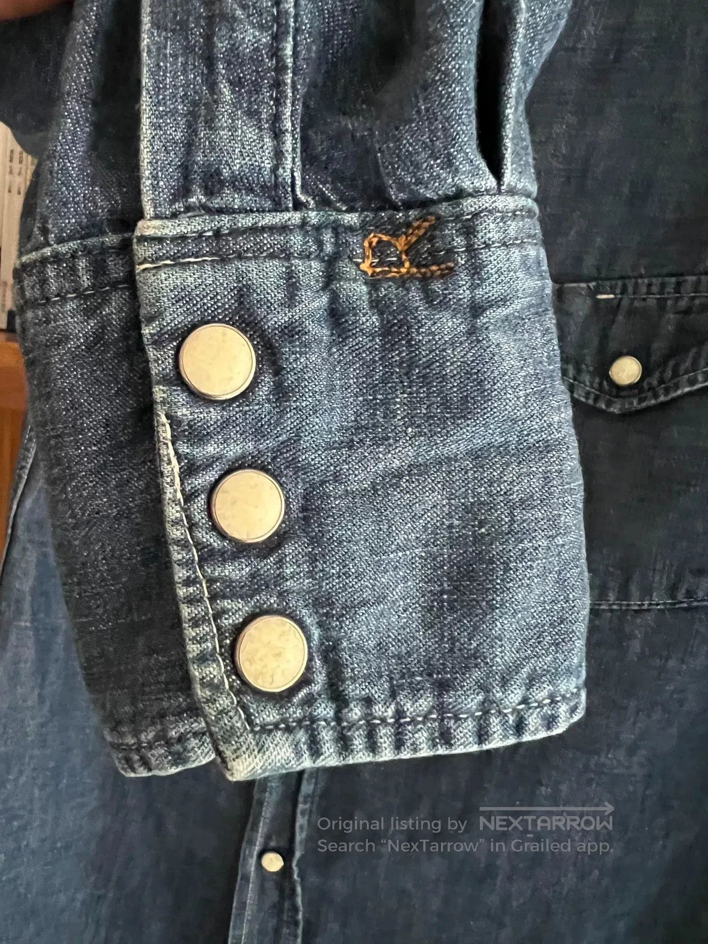 Japanese Brand women's blue washed denim shirt with gemstone buttons. Size M / US 6-8 / IT 42-44 - 4 Thumbnail