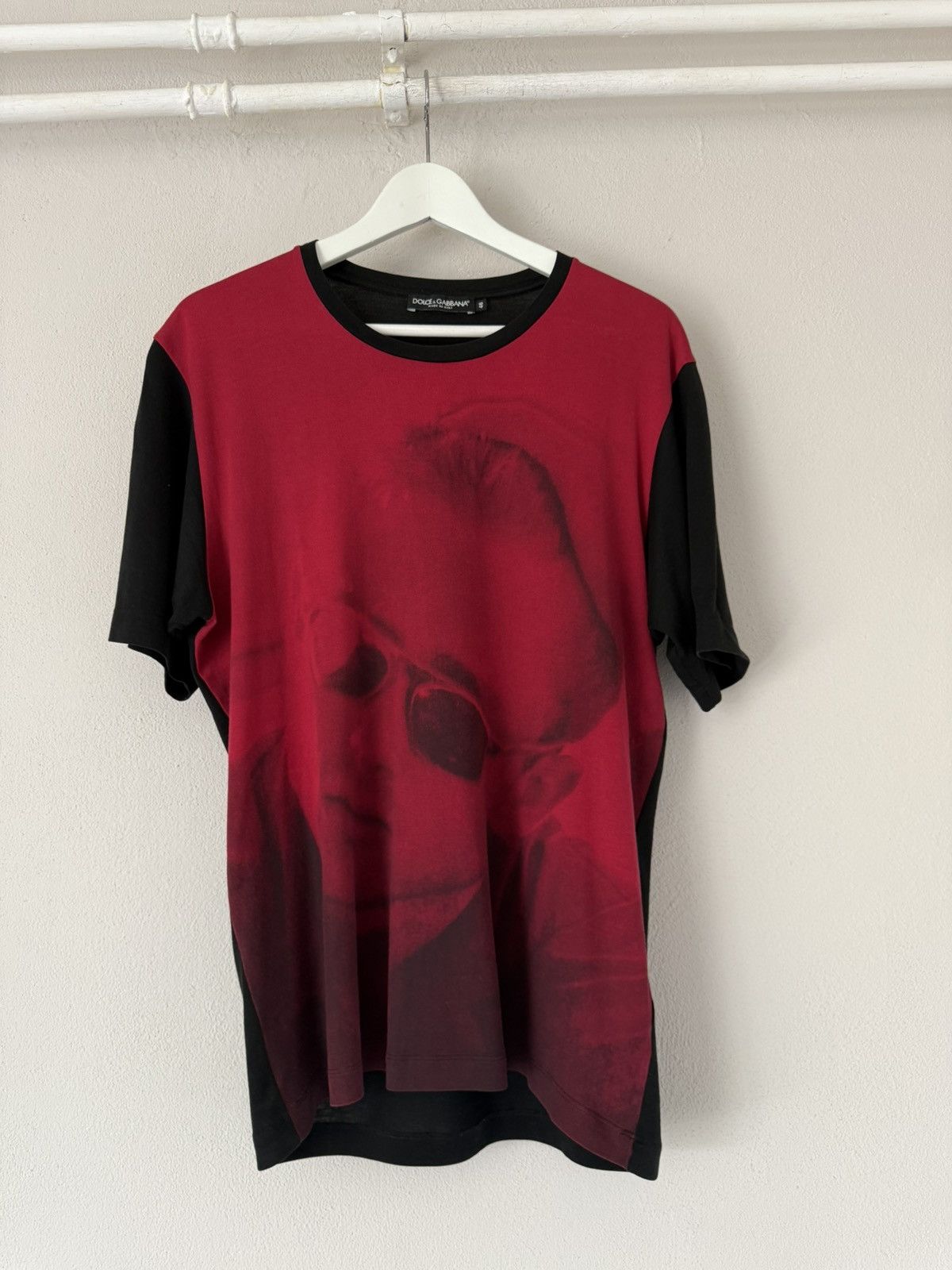 Dolce & Gabbana Photoprint T-Shirt in Red and Black Size US M / EU 48-50 / 2 - 1 Thumbnail