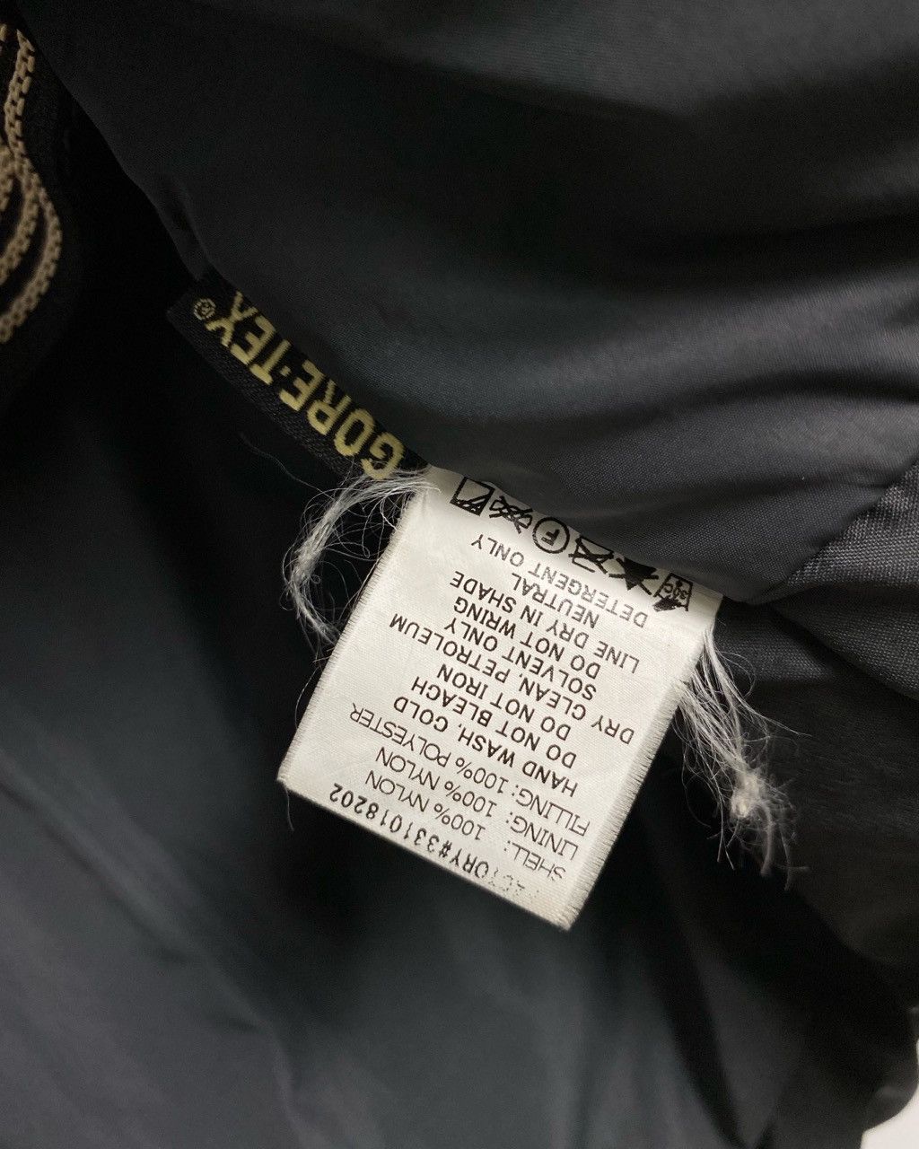 Montbell 2000s Montbell Goretex Technical Padded-Archieve Size US M / EU 48-50 / 2 - 10 Thumbnail