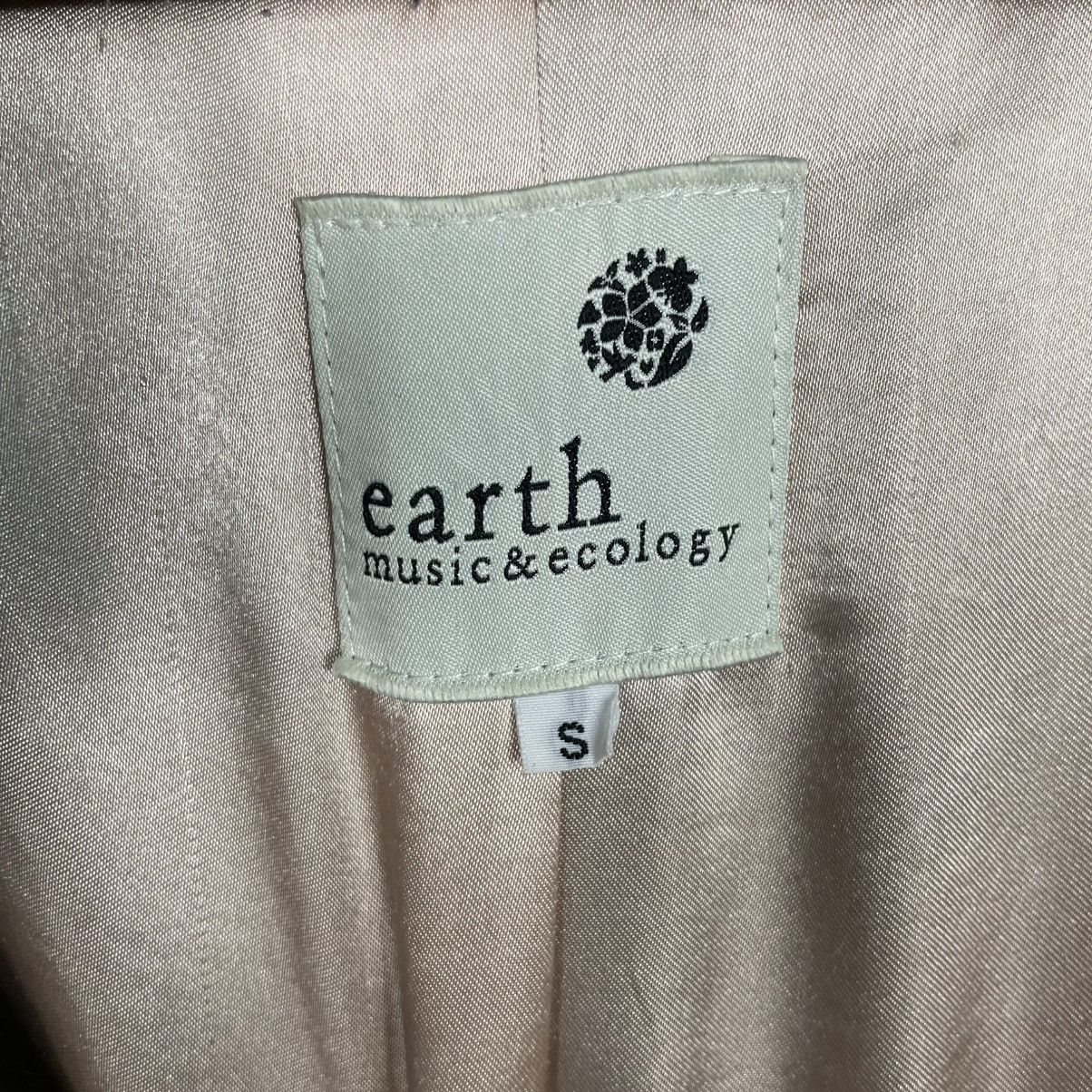 Japanese Brand Earth Music & Ecology Double Breasted Coat With Fur Colar Size S / US 4 / IT 40 - 16 Thumbnail