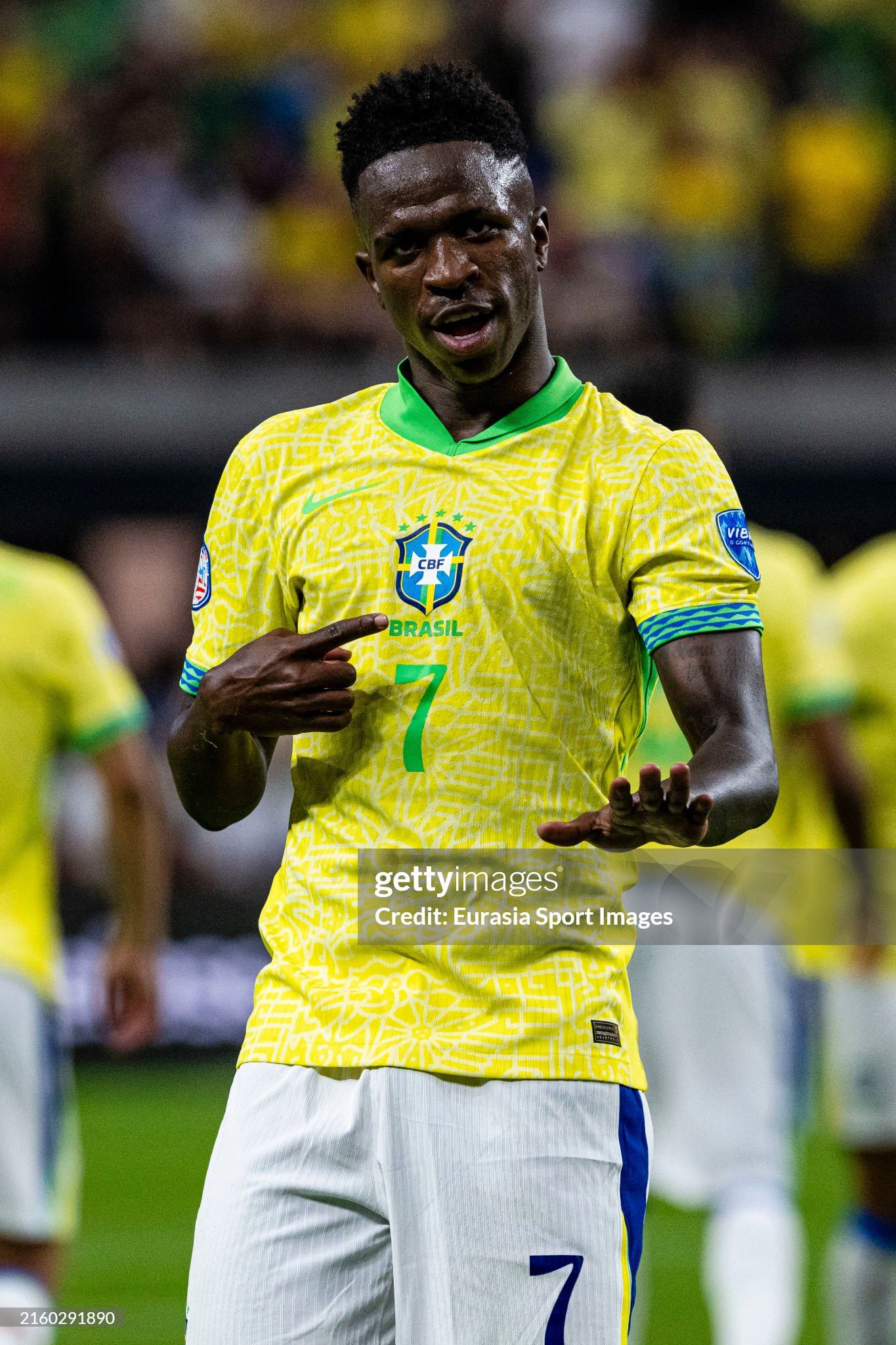 Nike Nike x #7 Vini Jr. Brazil Home 2024 Home Jersey Size US M / EU 48-50 / 2 - 6 Thumbnail