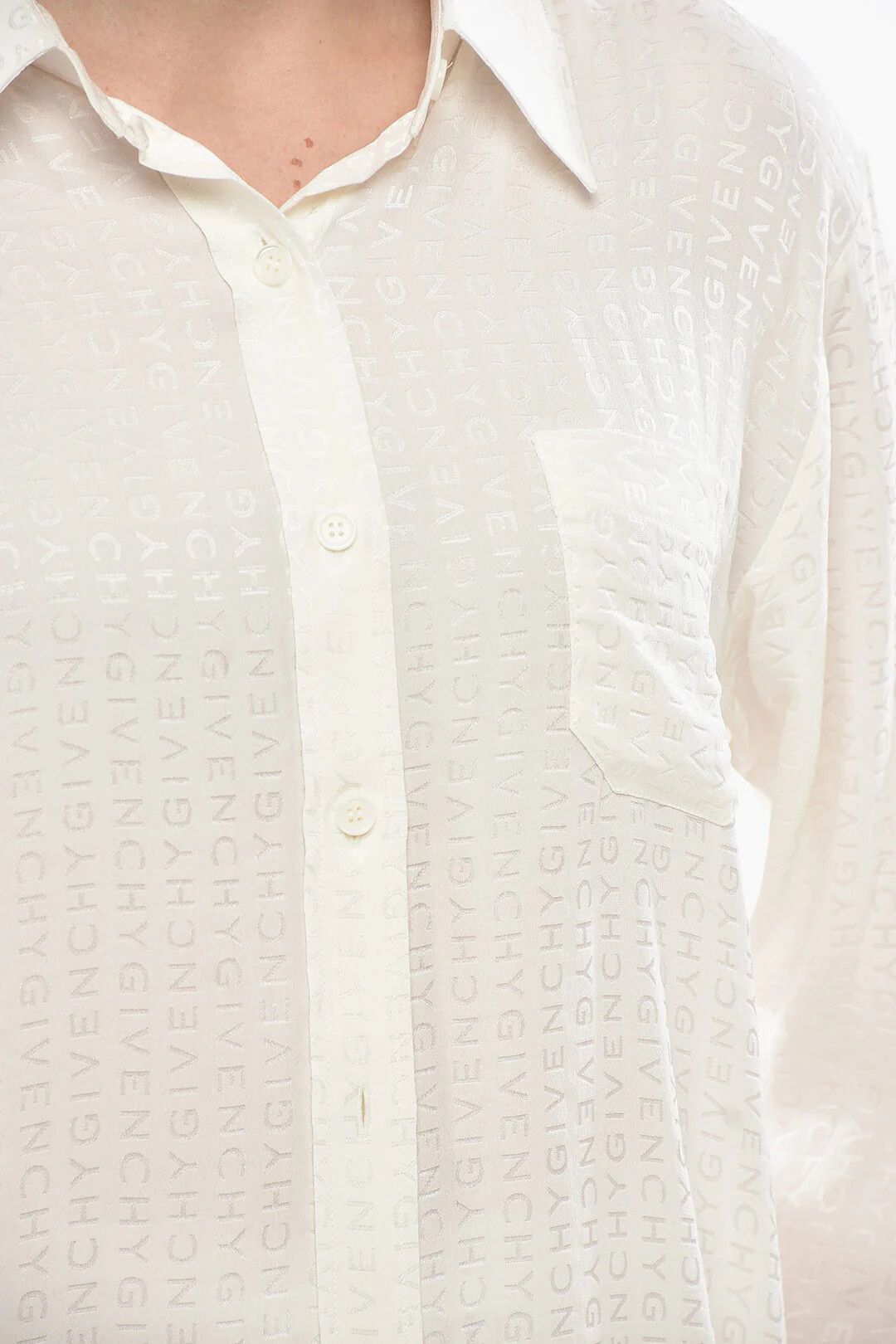 Givenchy og1mm0326 Silk Shirt in White Size M / US 6-8 / IT 42-44 - 3 Thumbnail