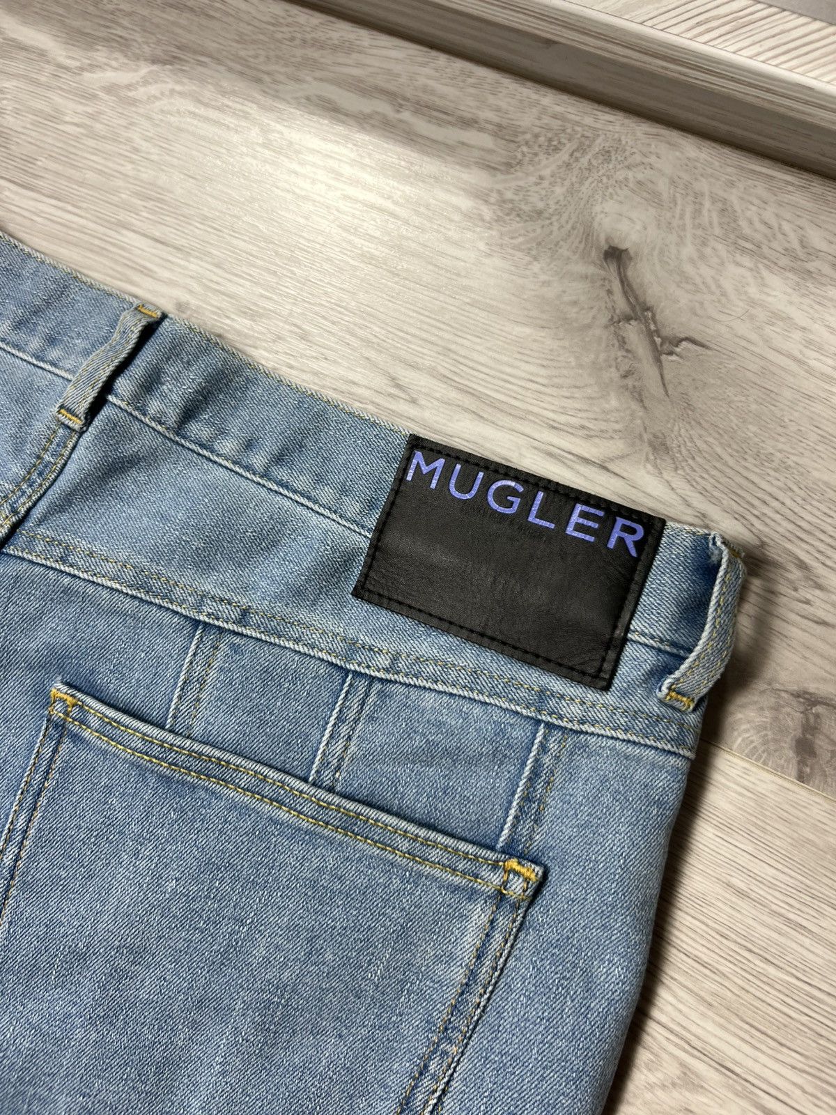 H&M × Mugler Thierry Mugler x HM Blue Spiral Panel Jeans Mens Denim Pants Size US 34 / EU 50 - 18 Thumbnail