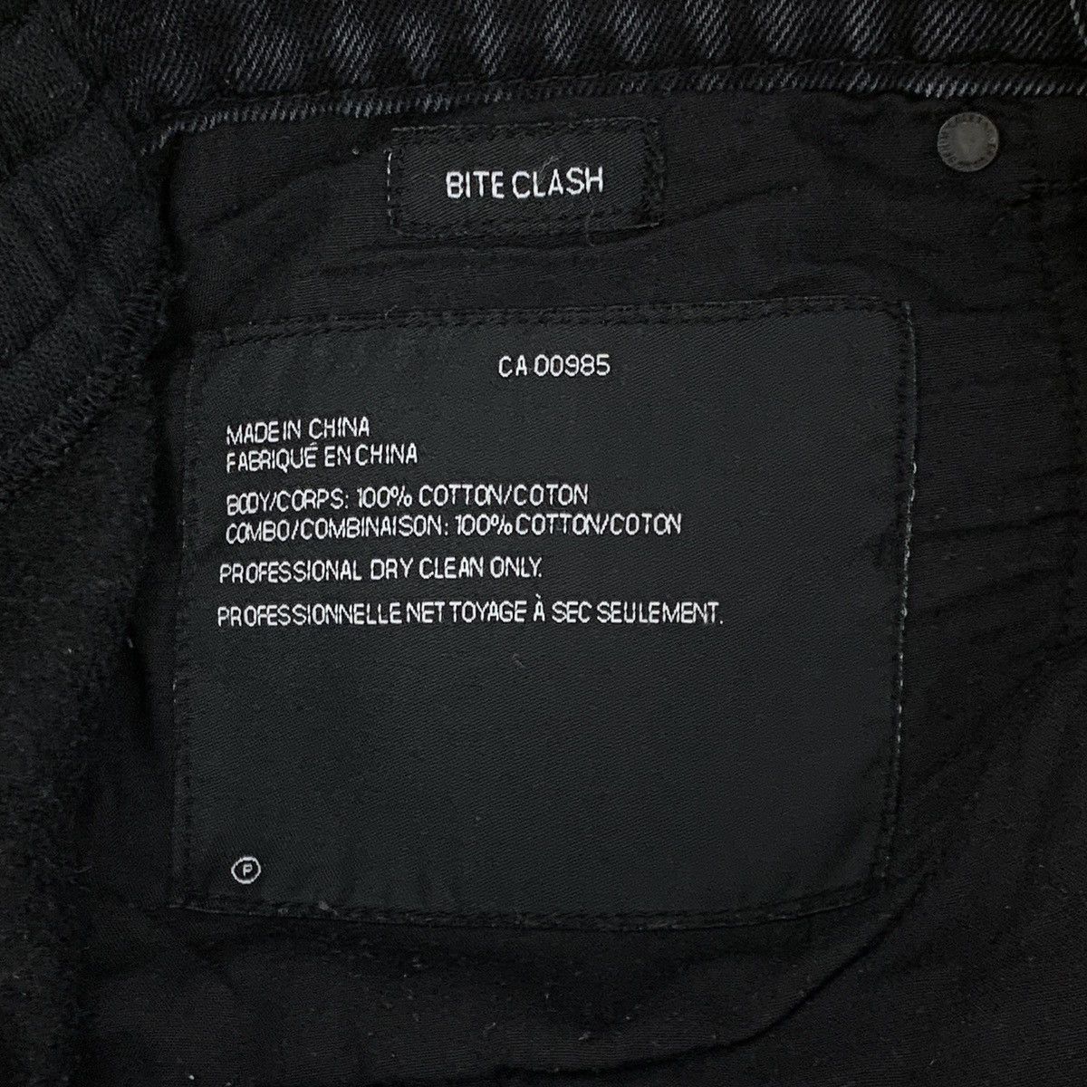 Alexander Wang Alexander Wang Black Washed Raw Hem Denim Shorts K26WX Size 26" / US 2 / IT 38 - 6 Thumbnail