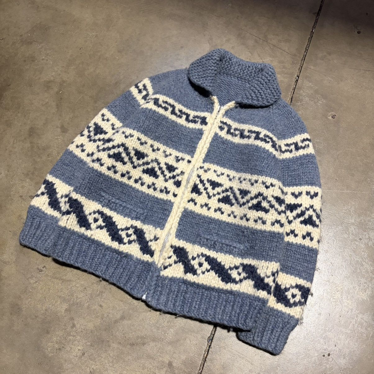 Vintage Vintage Cowichan Sweater Cardigan Zip Up Wool Canadian 70s Size US S / EU 44-46 / 1 - 2 Thumbnail