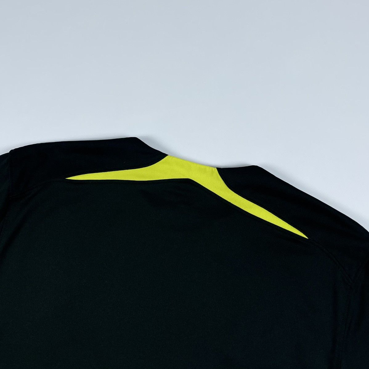Under Armour Tottenham Hotspur 2014/2015 Away Soccer Jersey Size US M / EU 48-50 / 2 - 14 Thumbnail