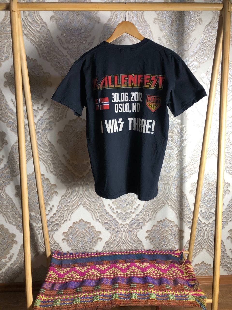 KISS × Vintage VERY RARE KISS BIG LOGO NORWAY THE ROCK TOUR T-SHIRT Y2K 90s Size US L / EU 52-54 / 3 - 4 Thumbnail