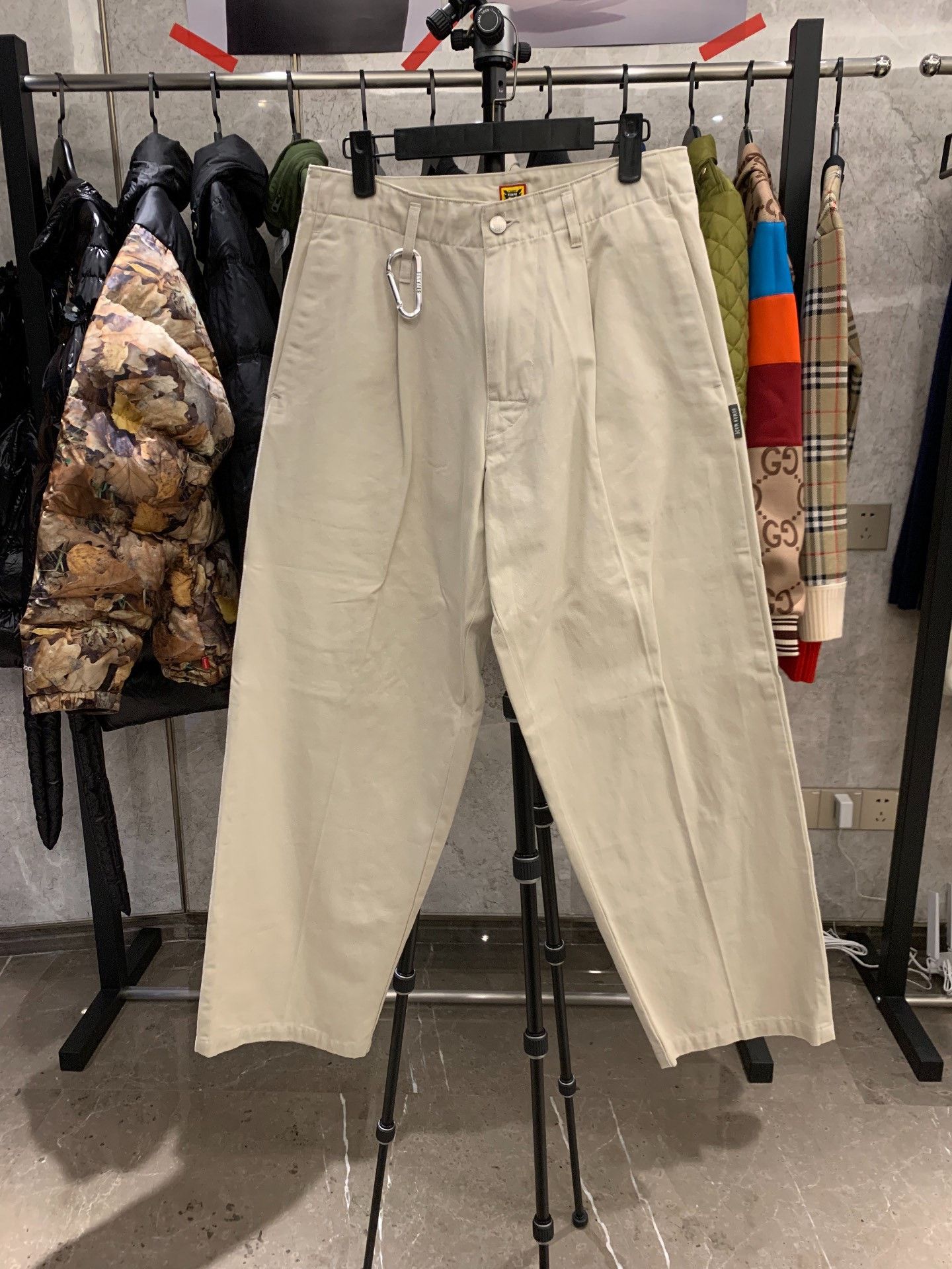 Human Made Human Made Beige Casual Pants 32 Men Size US 32 / EU 48 - 1 Thumbnail