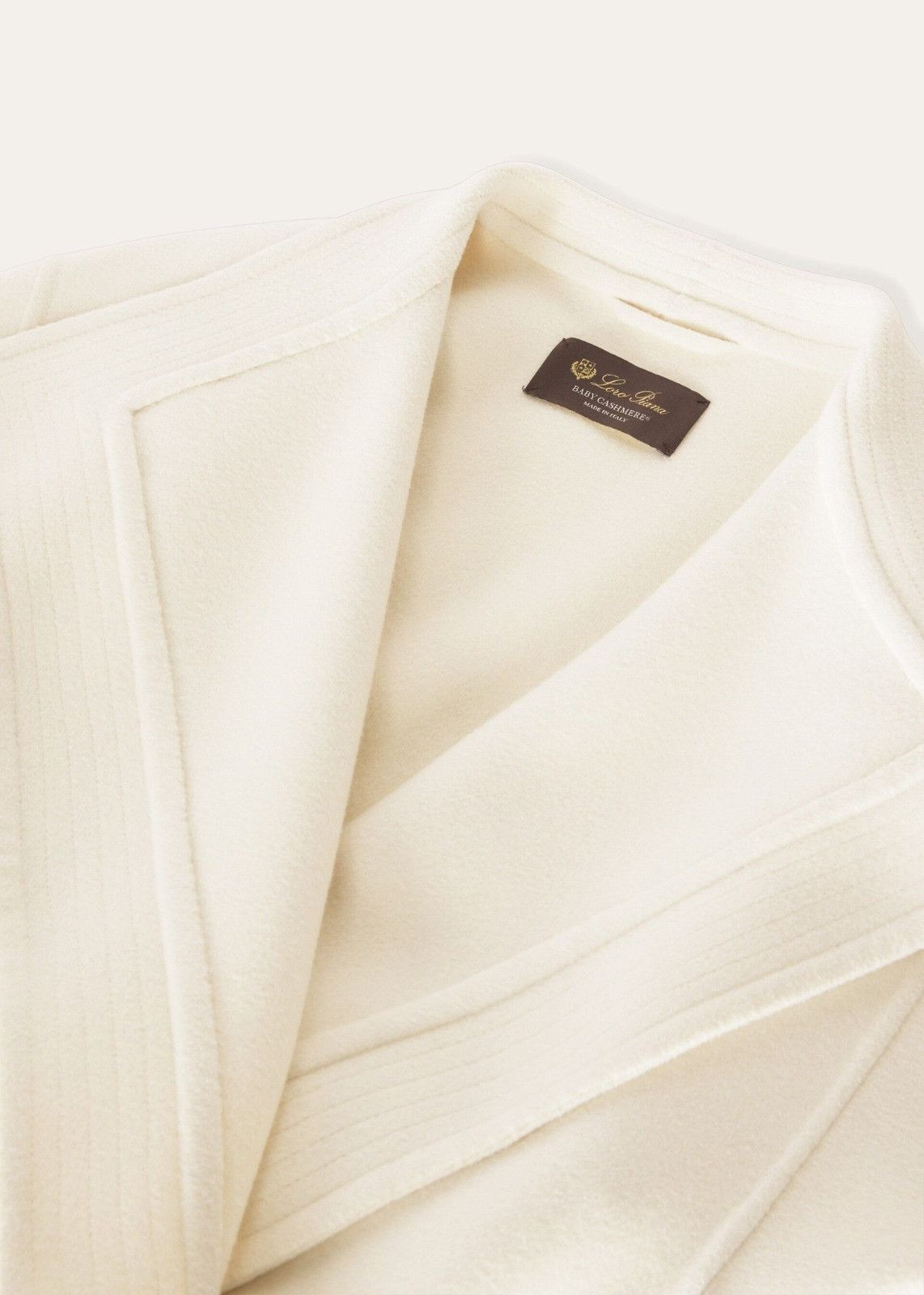 Loro Piana o1srvl11e1125 FAN2374 Gerry Coat in White Size M / US 6-8 / IT 42-44 - 3 Thumbnail