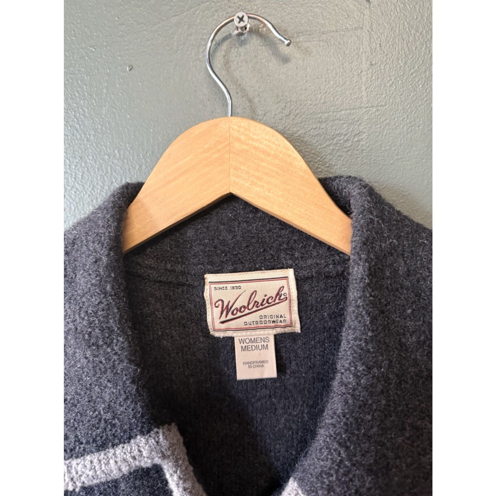 Vintage VINTAGE Woolrich Vest Wool Gray Wool Sleeveless Button Up Size M Womens Size M / US 6-8 / IT 42-44 - 3 Thumbnail