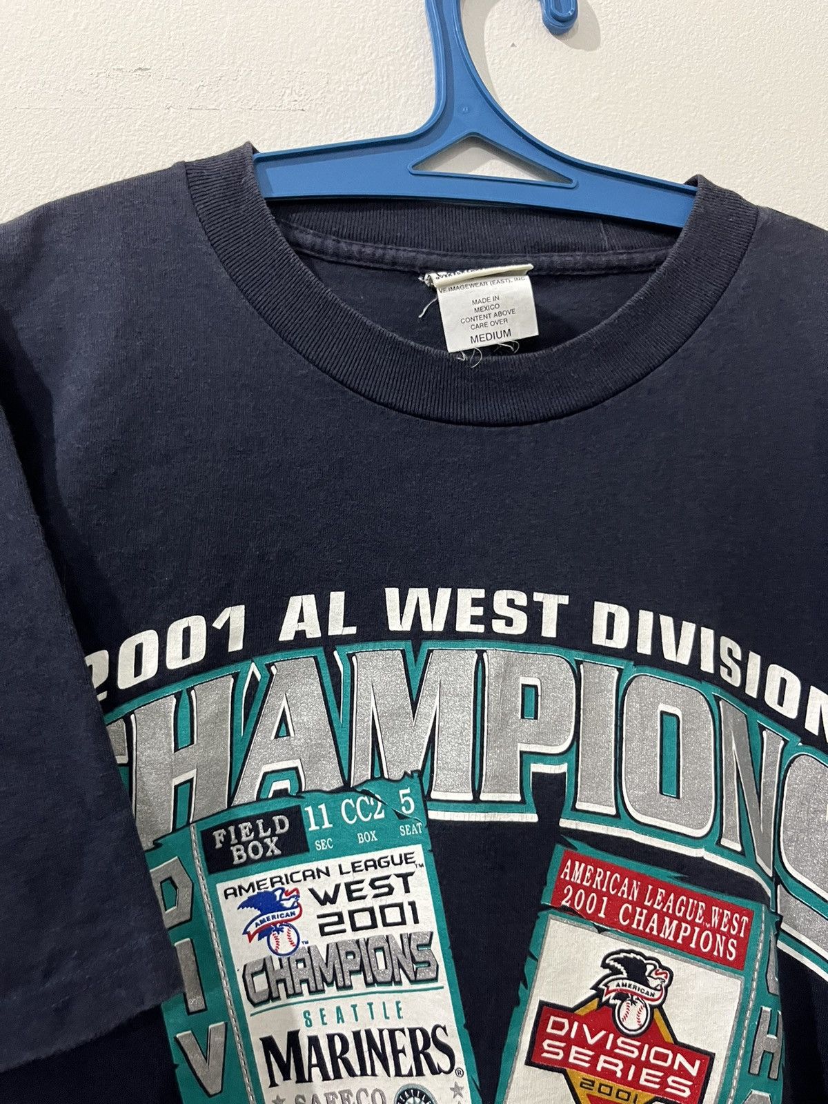 MLB Vintage 2001 Y2K Seattle Mariners Al West Division Champion Size US M / EU 48-50 / 2 - 3 Thumbnail