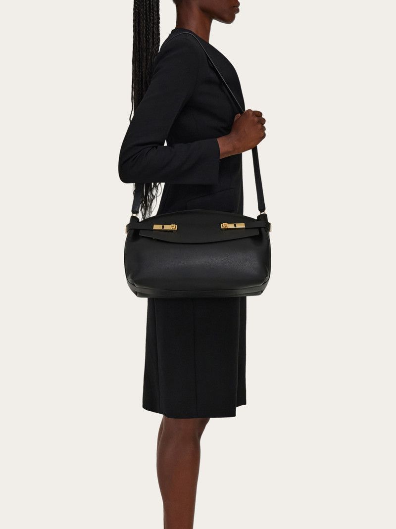 The North Face o1s1rm0526 Size : OS / Shoulder Bag in Black Size ONE SIZE - 6 Thumbnail
