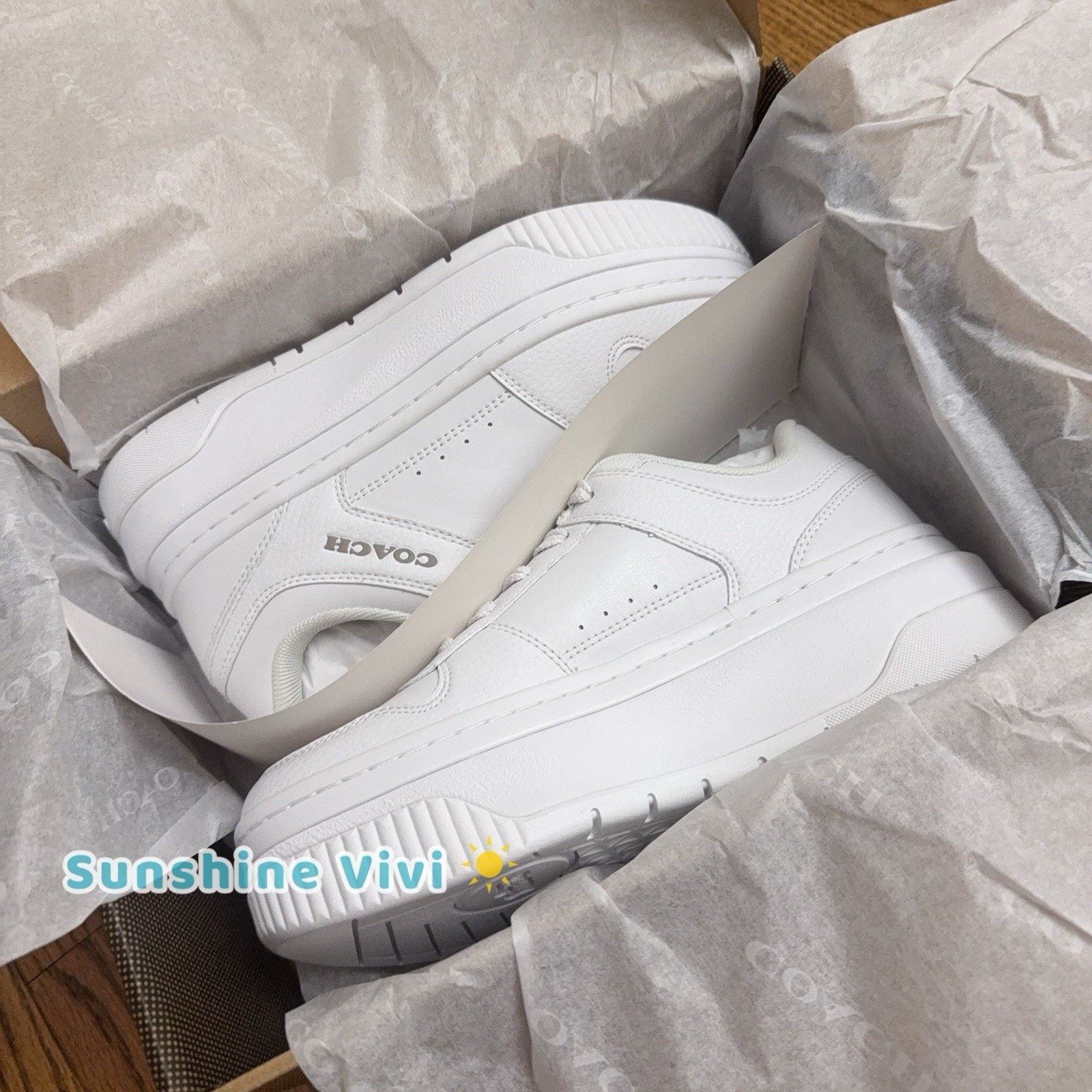 Coach NWT Coach Women Platform Sneaker CCN52 Optic White US7.5 Size US 7.5 / IT 37.5 - 2 Thumbnail