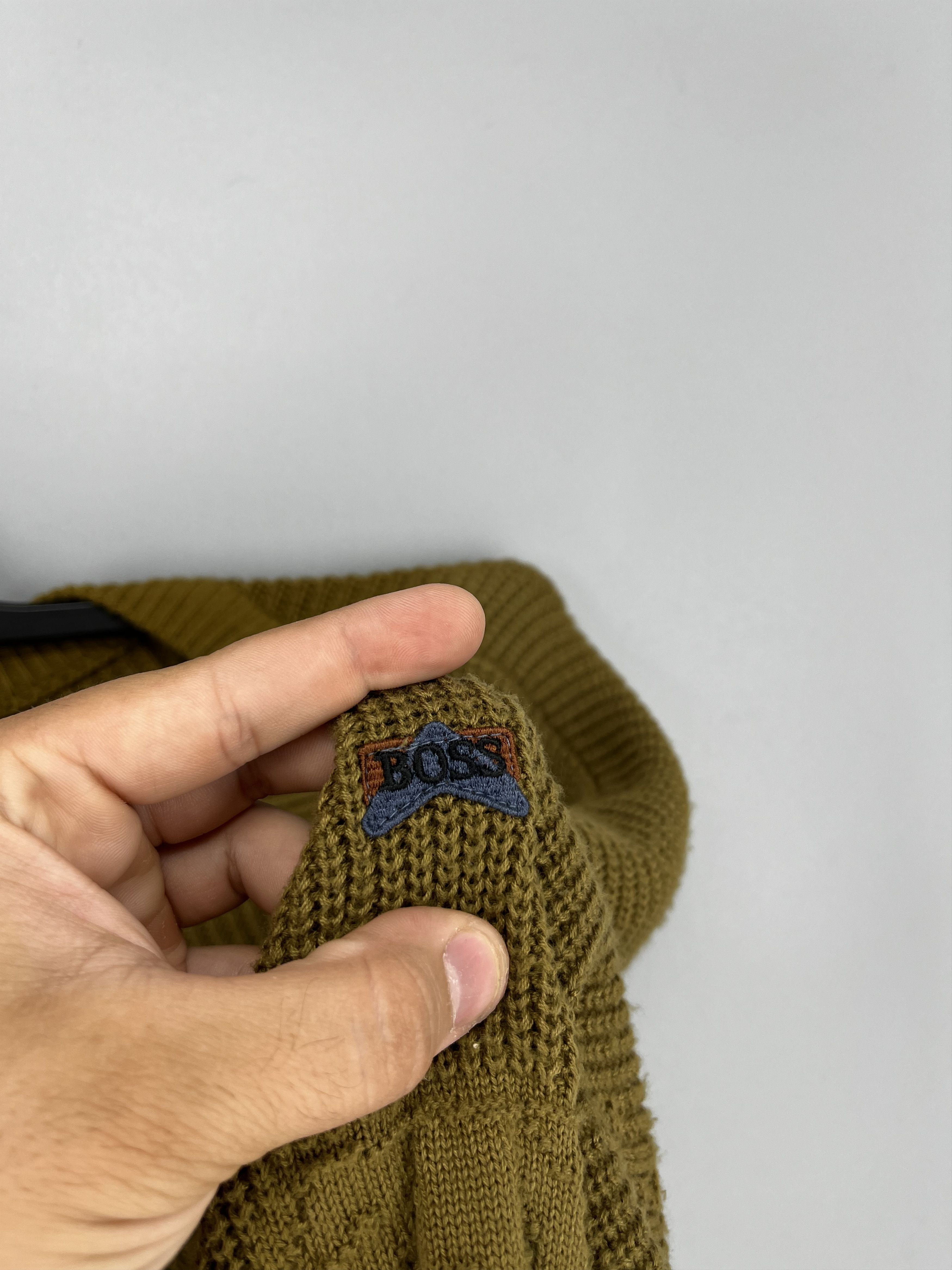 Hugo Boss Vintage Hugo Boss Archive Cardigan Vintage Abstract Size L Size US L / EU 52-54 / 3 - 7 Thumbnail