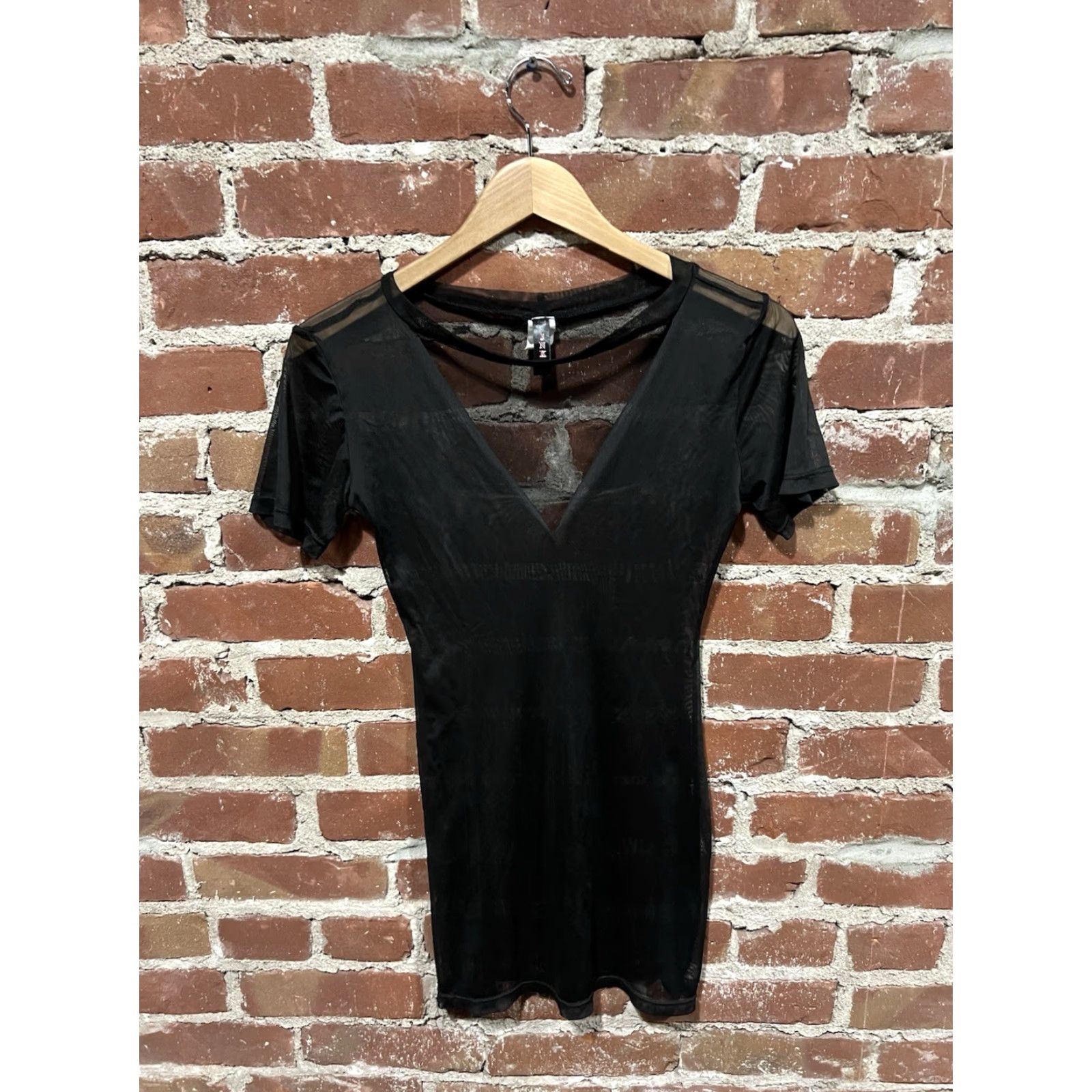 Vintage JNK Womens Black Short Sleeve Sheer Shirt Size XS Size XS / US 0-2 / IT 36-38 - 2 Thumbnail