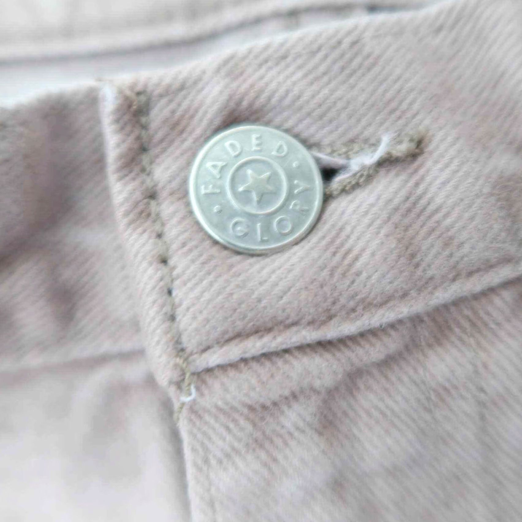 Faded Glory VINTAGE Faded Glory Denim Mom Shorts 90s Tan High Rise 12 Women Mens Casual Grunge 1990s Size 34" / US 12 / IT 48 - 3 Thumbnail