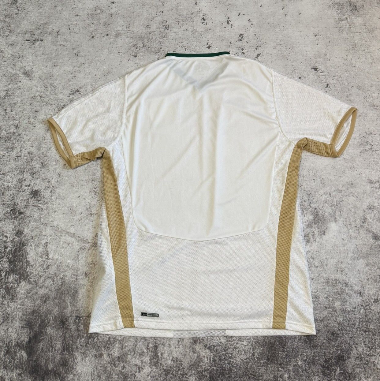 Puma Senegal National Team 2008-10 Home Shirt Jersey Puma Size US XL / EU 56 / 4 - 11 Thumbnail