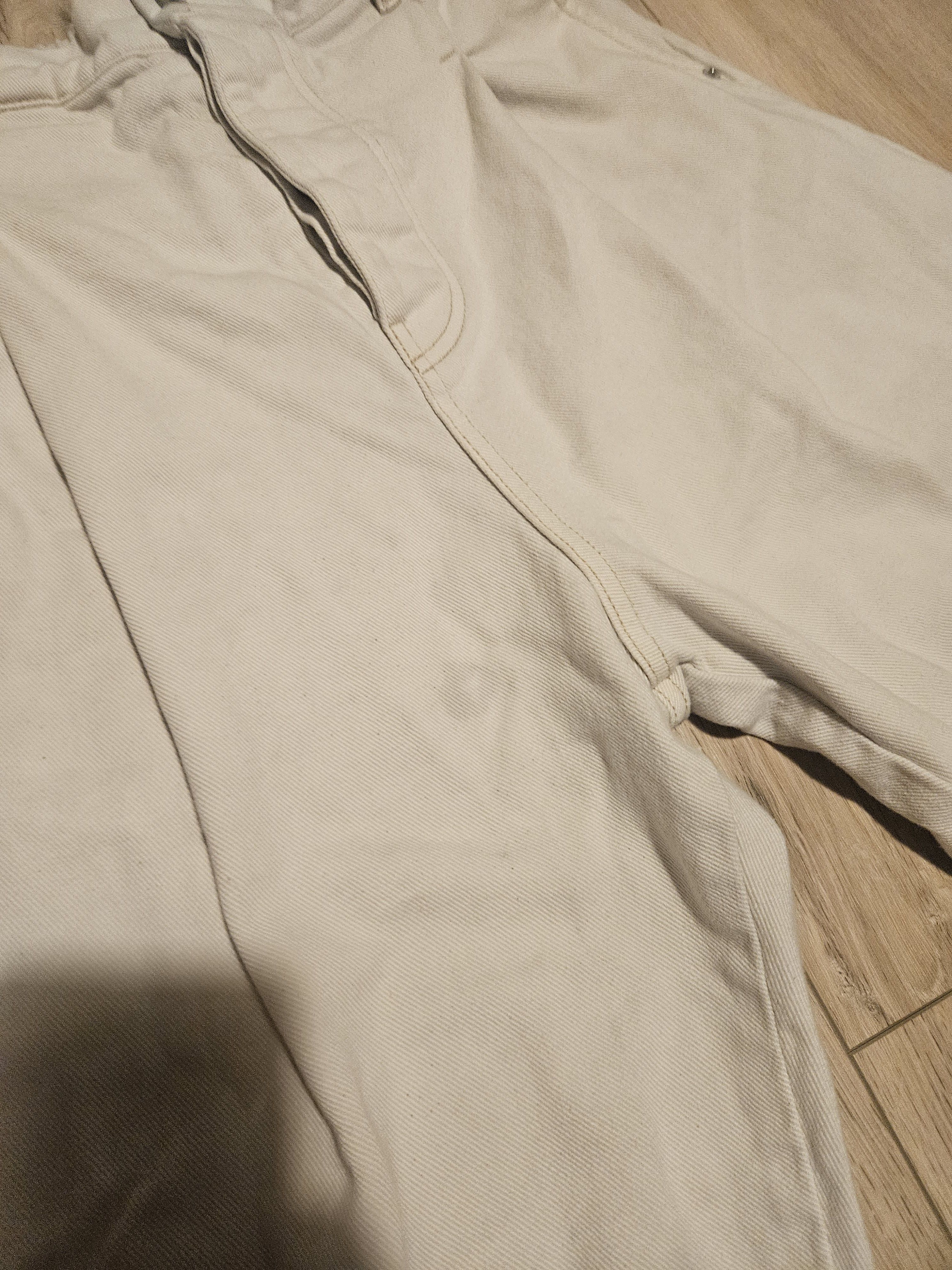 Drole De Monsieur White Drôle de Monsieur carrot-cropped denim Size US 30 / EU 46 - 3 Thumbnail