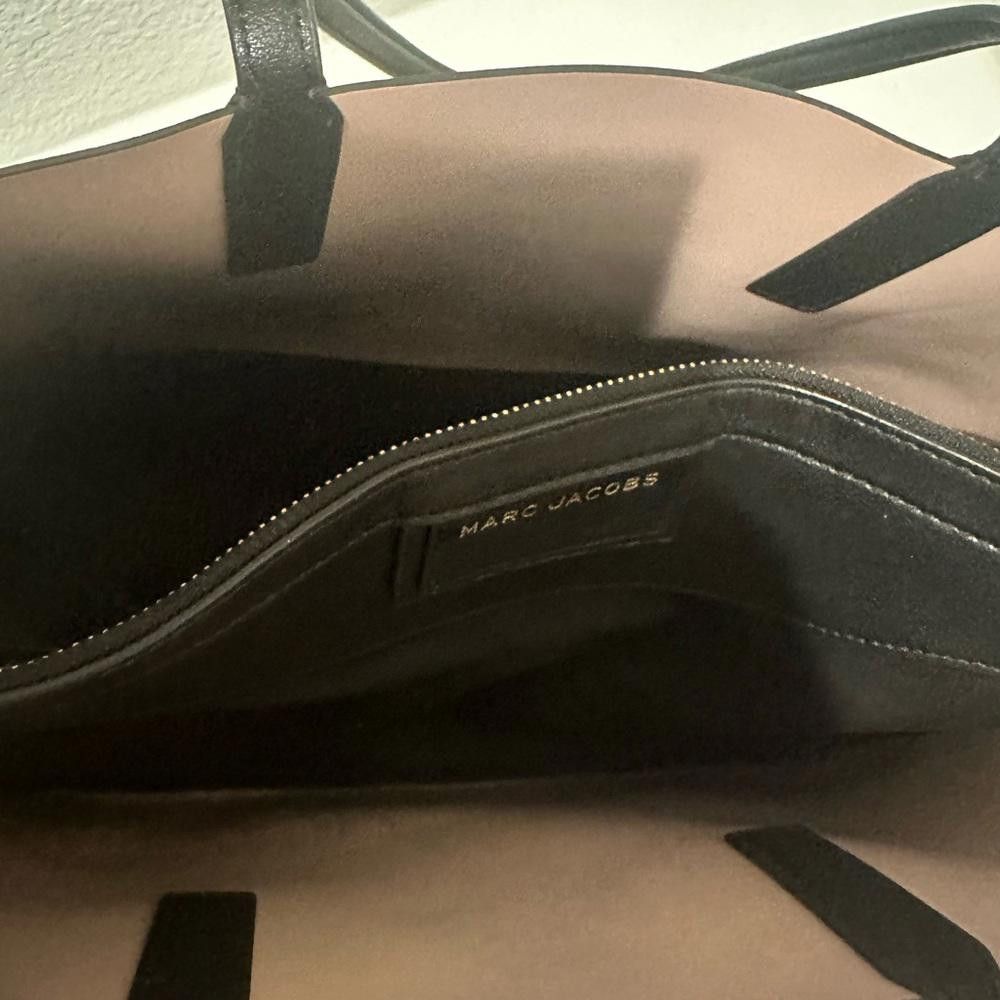 Marc Jacobs Marc Jacobs The Protege Black Leather Large Tote Laptop Bag Size ONE SIZE - 8 Thumbnail