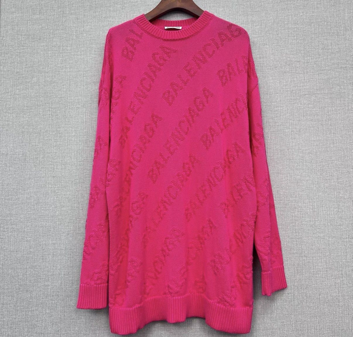 Balenciaga Balenciaga Fuchsia "Barrage" All-Over Print Knit Sweater Size US S / EU 44-46 / 1 - 1 Thumbnail