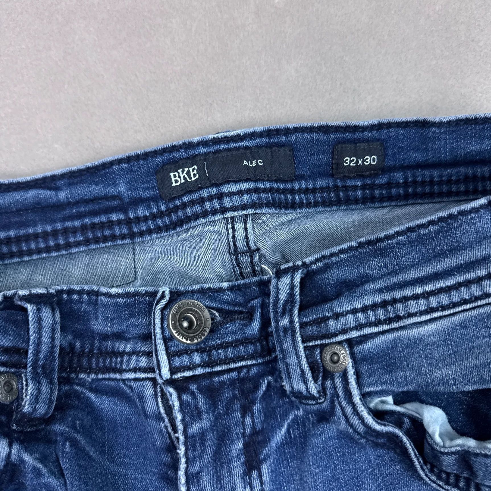 Vintage Buckle BKE Jeans Men 30x28 Blue Alec Denim Pant Faded Stretch Washout Pants Jeans Regular Size US 32 / EU 48 - 7 Thumbnail