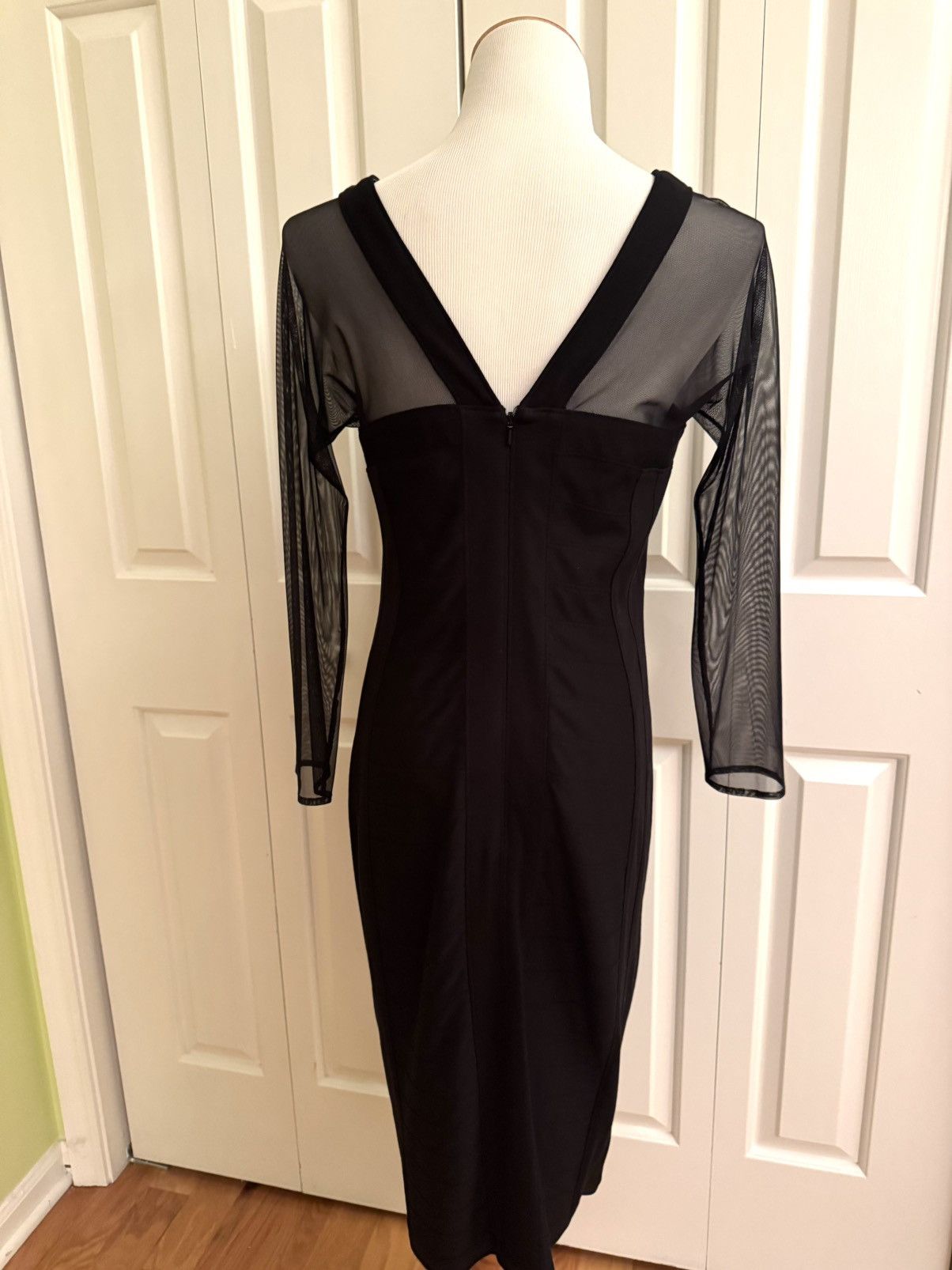 Tadashi Shoji TADASHI Black Bodycon Evening Dress L NWOT Size L / US 10 / IT 46 - 2 Thumbnail