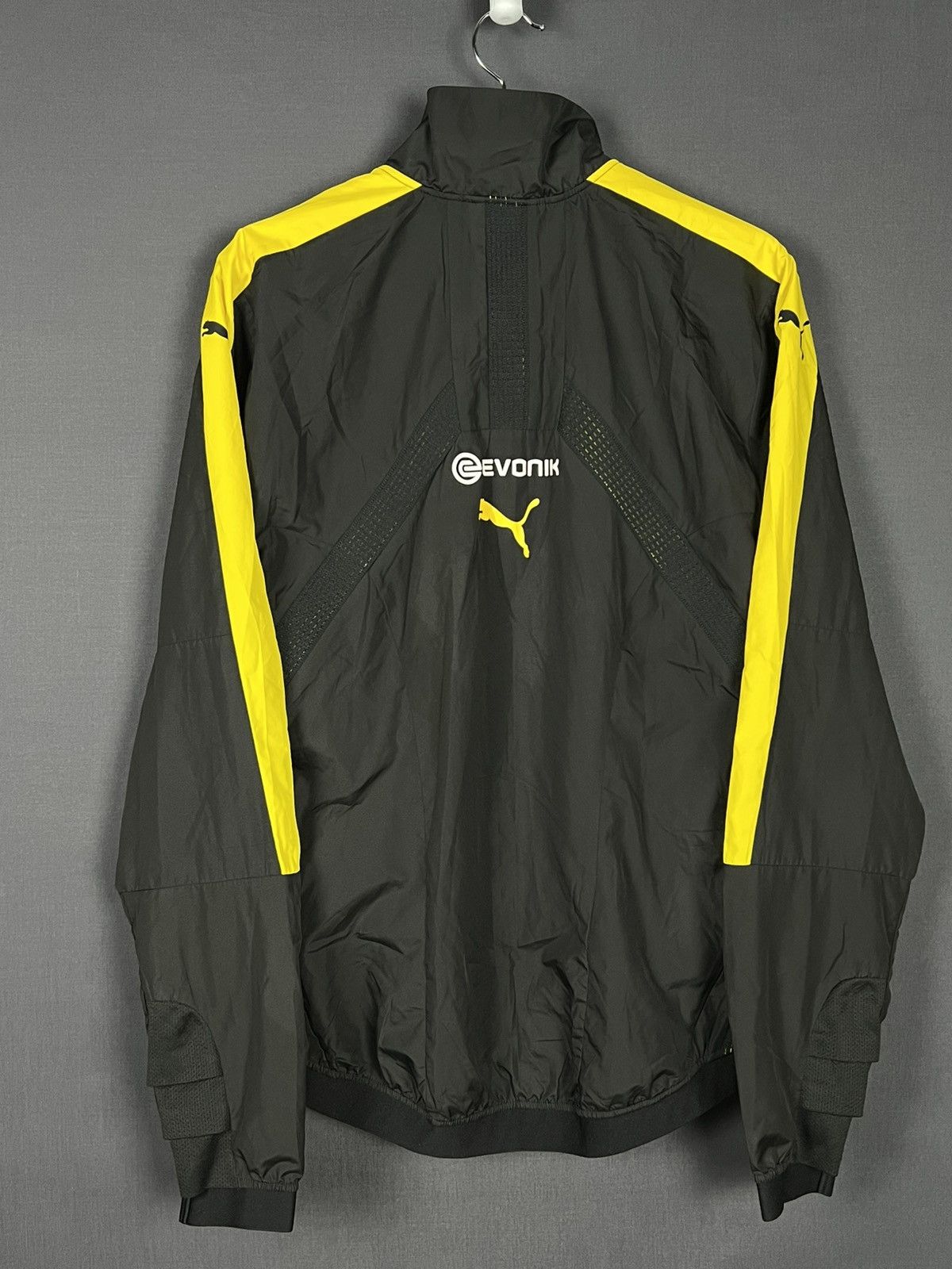 Puma × Vintage Men's soccer jacket Puma BVB 09 Borussia Dortmund size M Size US M / EU 48-50 / 2 - 5 Thumbnail
