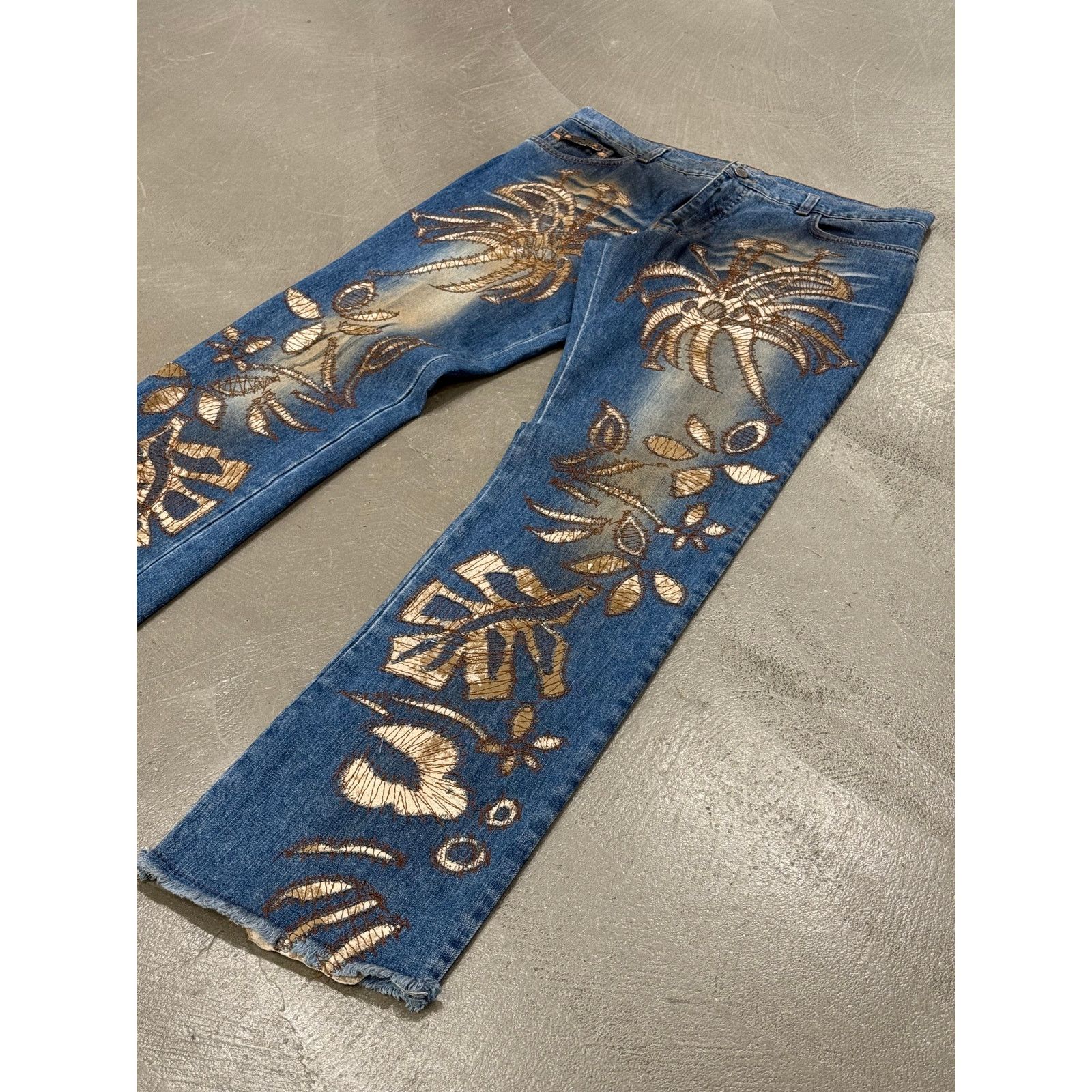 Roberto Cavalli Roberto Cavalli palm tree runway jeans Size US 32 / EU 48 - 2 Thumbnail