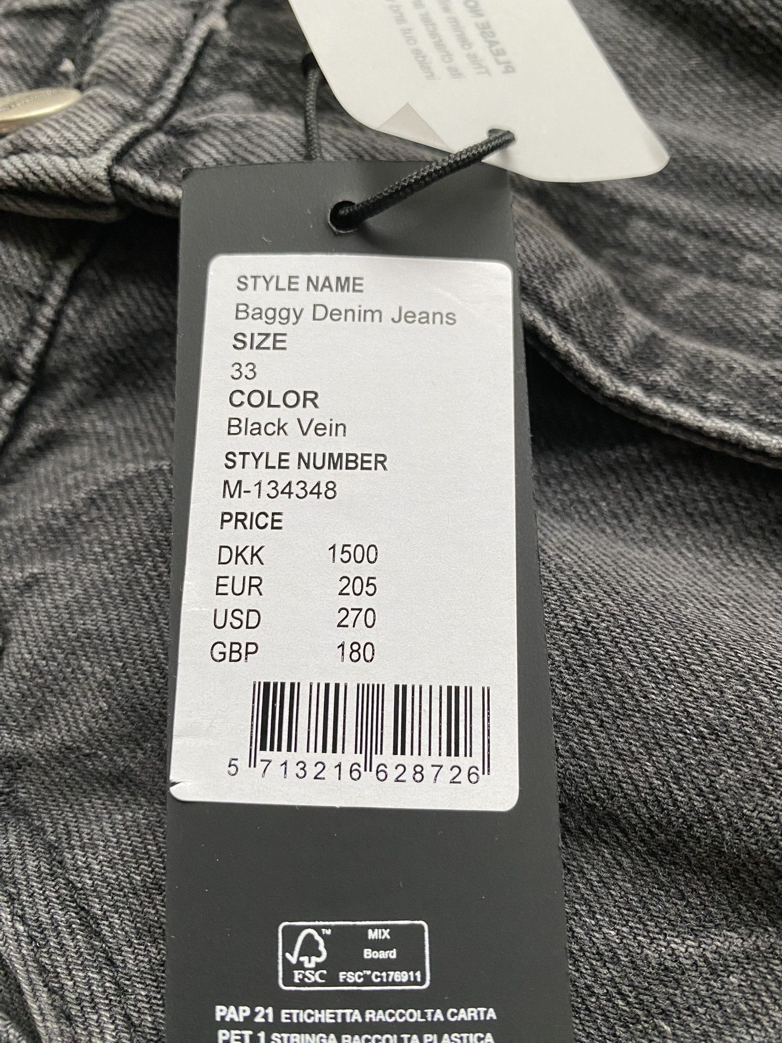 Han Kjobenhavn NWT - Baggy Denim - Black Vein Size US 33 - 3 Thumbnail