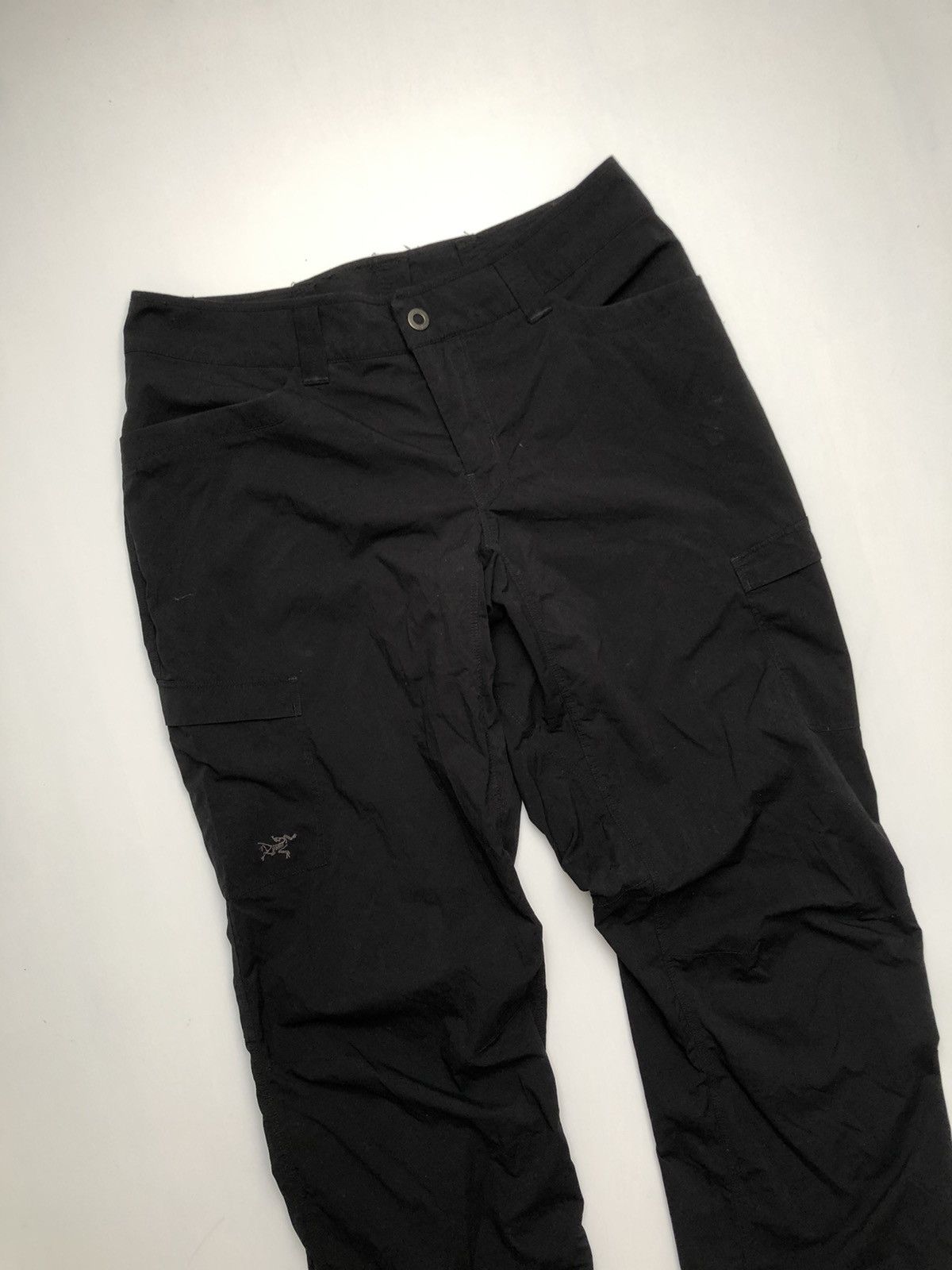 パンツ archive 00s Arc'teryx cargo pants vintage 00s ARC'TERYX GORE-TEX ナイロンパンツ - メルカリ