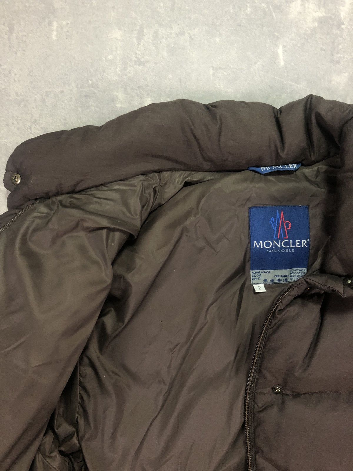 Moncler 80s/90s Moncler Grenoble Vintage Retro Puffer Jacket 2 Size US M / EU 48-50 / 2 - 10 Thumbnail