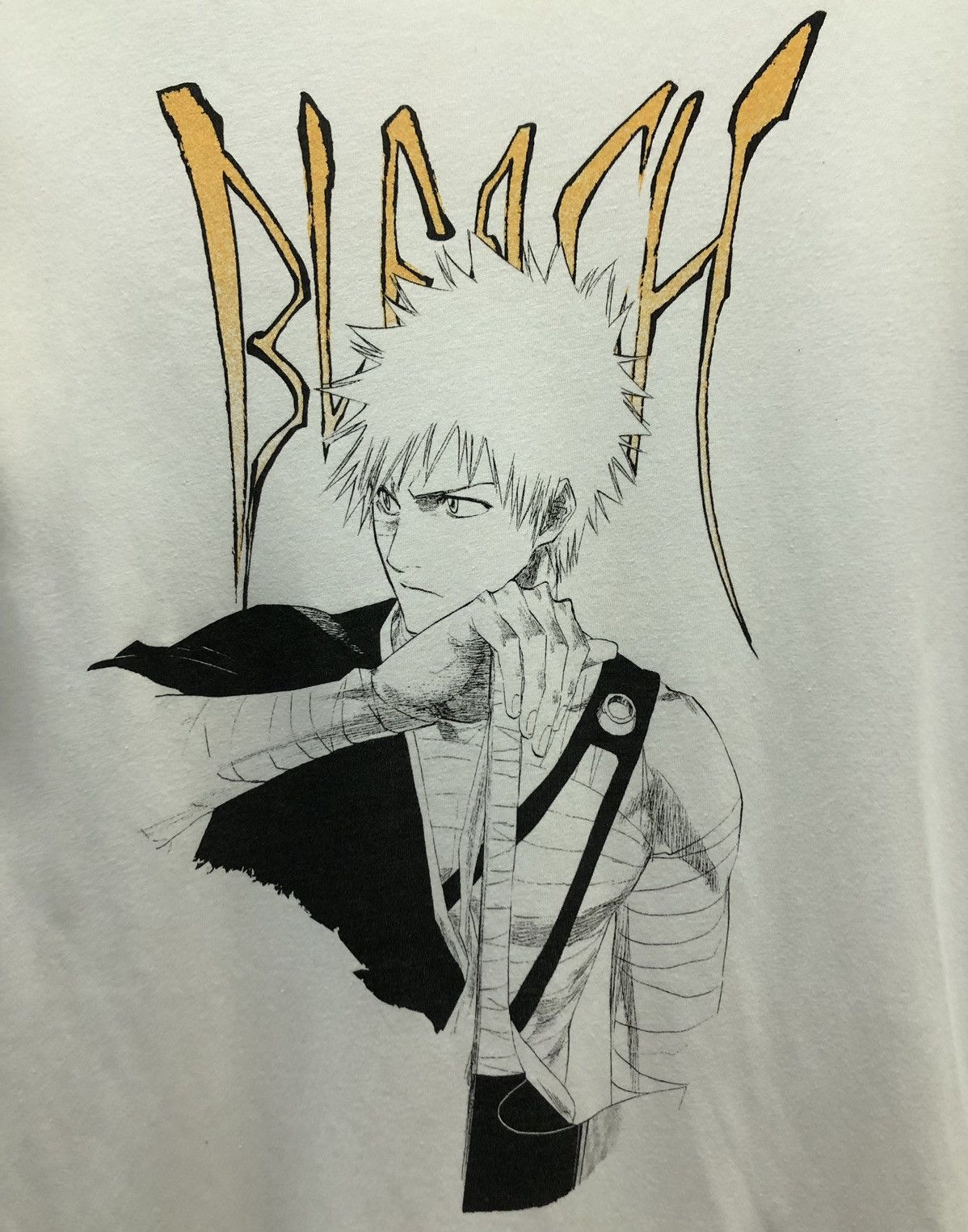 Uniqlo Uniqlo Bleach Kurosaki Ichigo T-Shirt Size US S / EU 44-46 / 1 - 3 Thumbnail