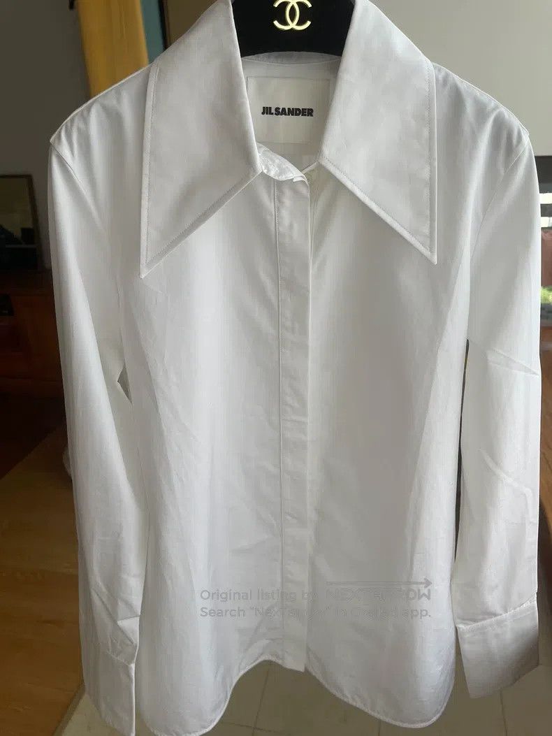 Jil Sander Jil Sander size 34 Solid color shirt with lapels Size US S / EU 44-46 / 1 - 7 Thumbnail